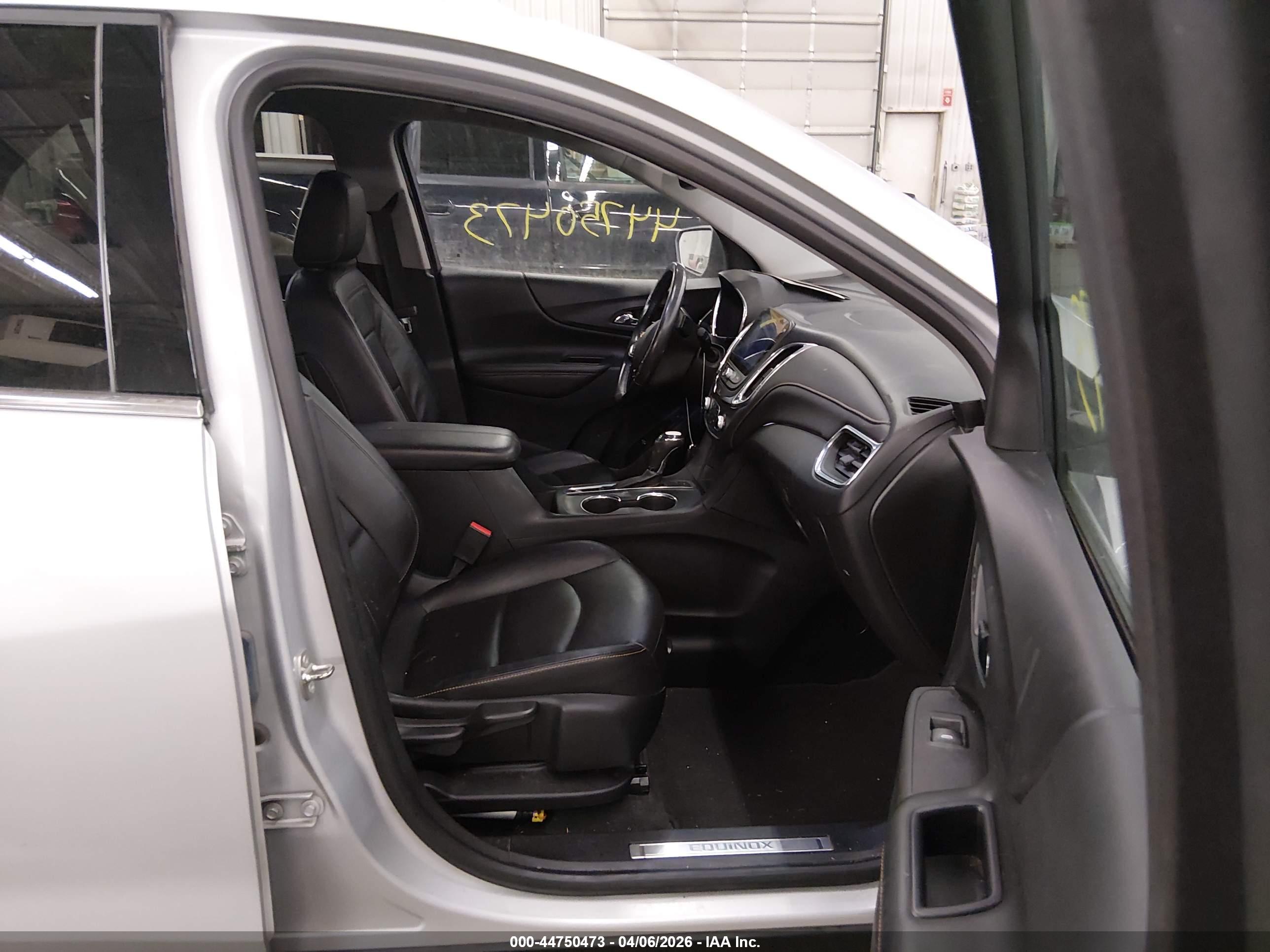 CHEVROLET EQUINOX image 5
