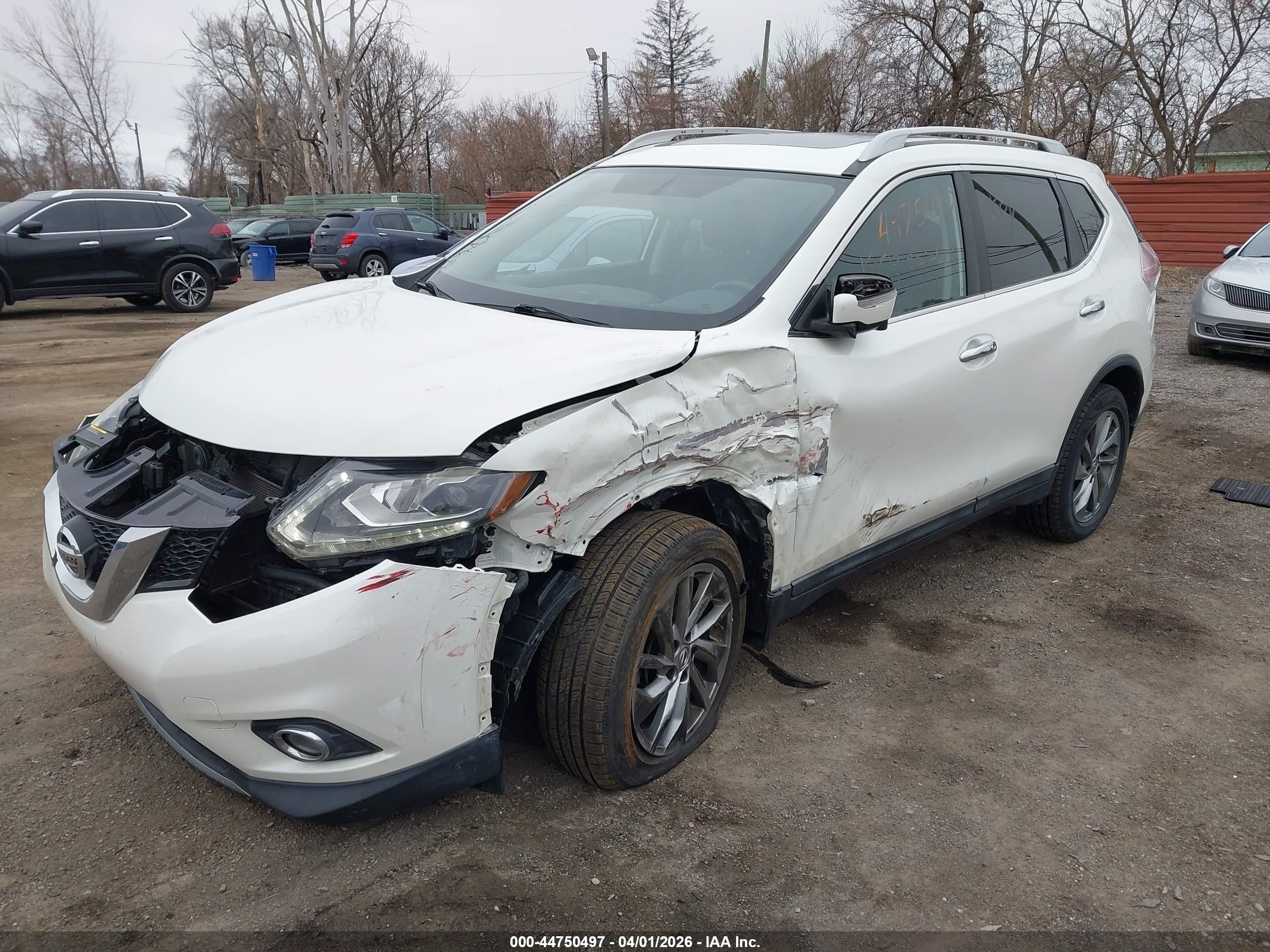 NISSAN ROGUE image 2