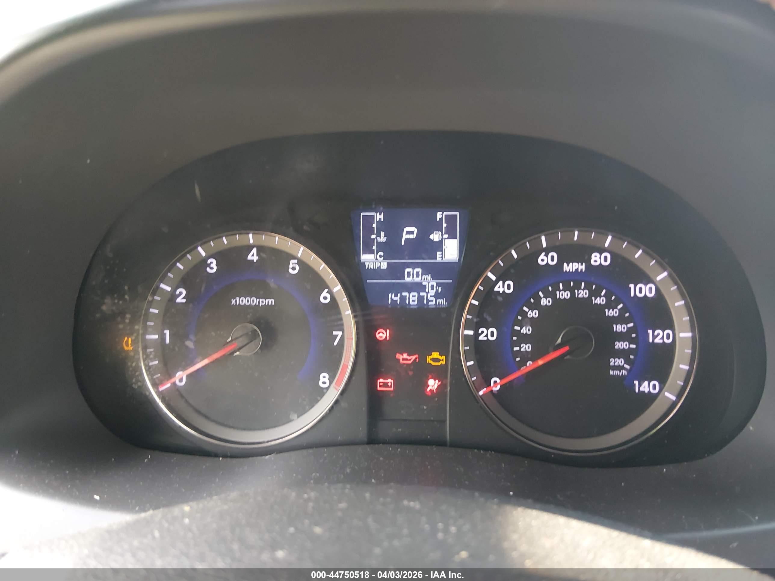 HYUNDAI ACCENT image 7