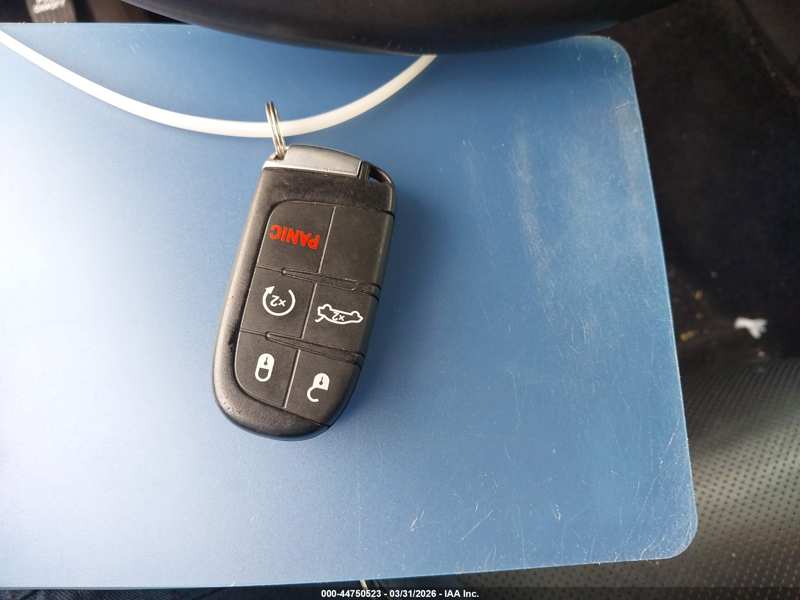 DODGE CHALLENGER image 11