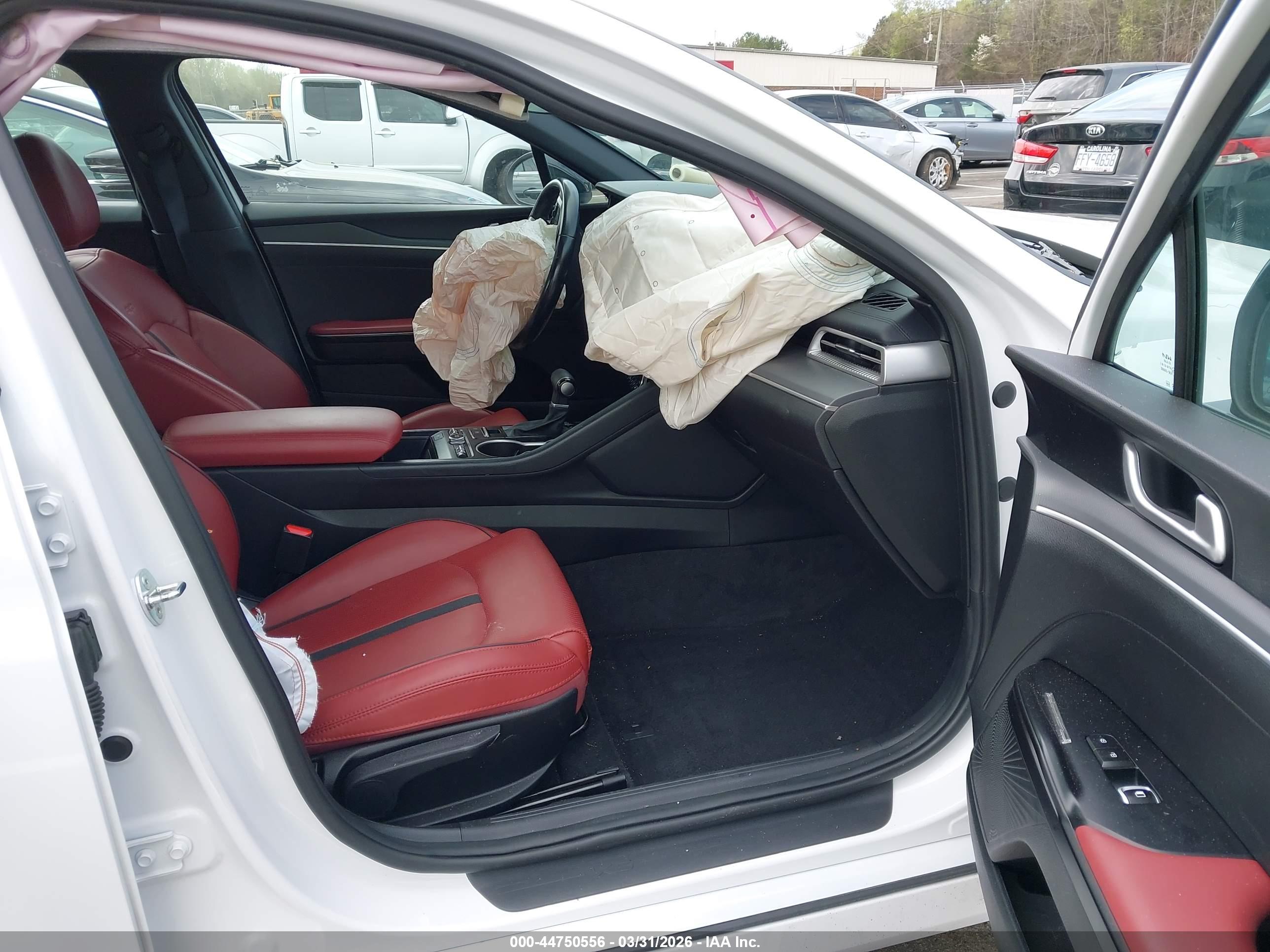 KIA K5 image 5