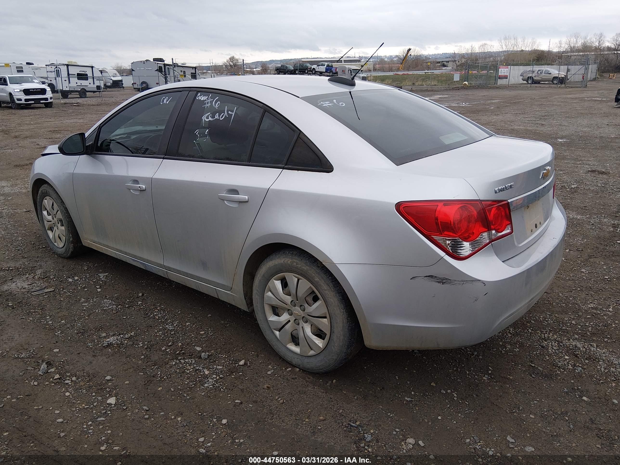CHEVROLET CRUZE image 3