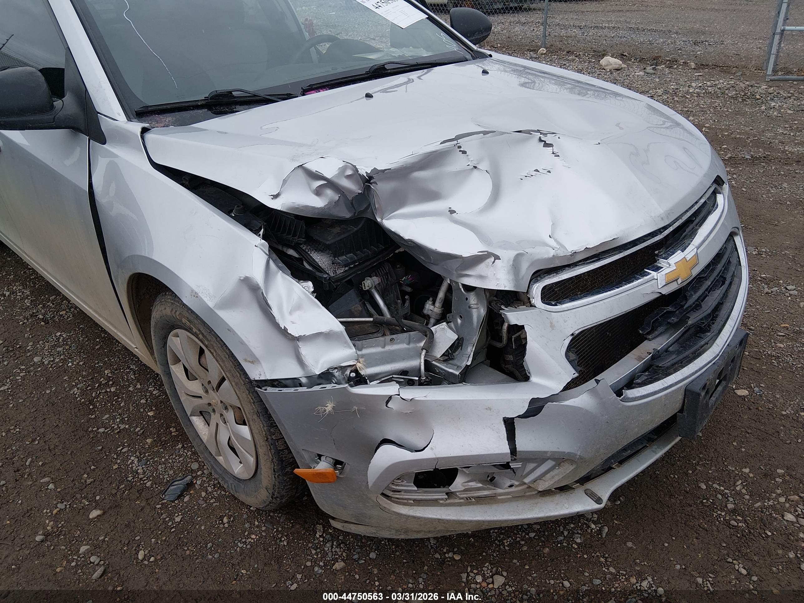 CHEVROLET CRUZE image 6