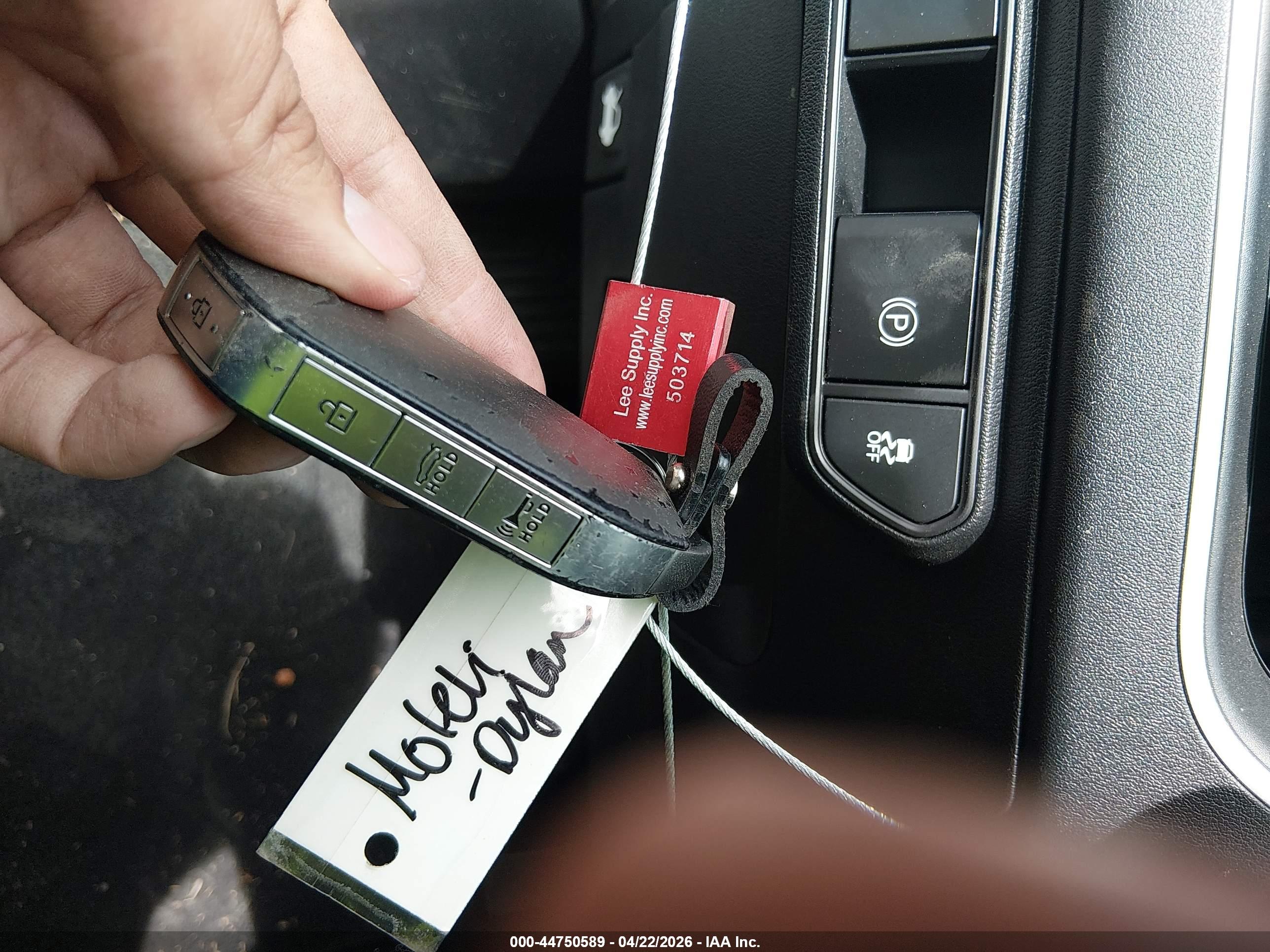 KIA K4 image 11