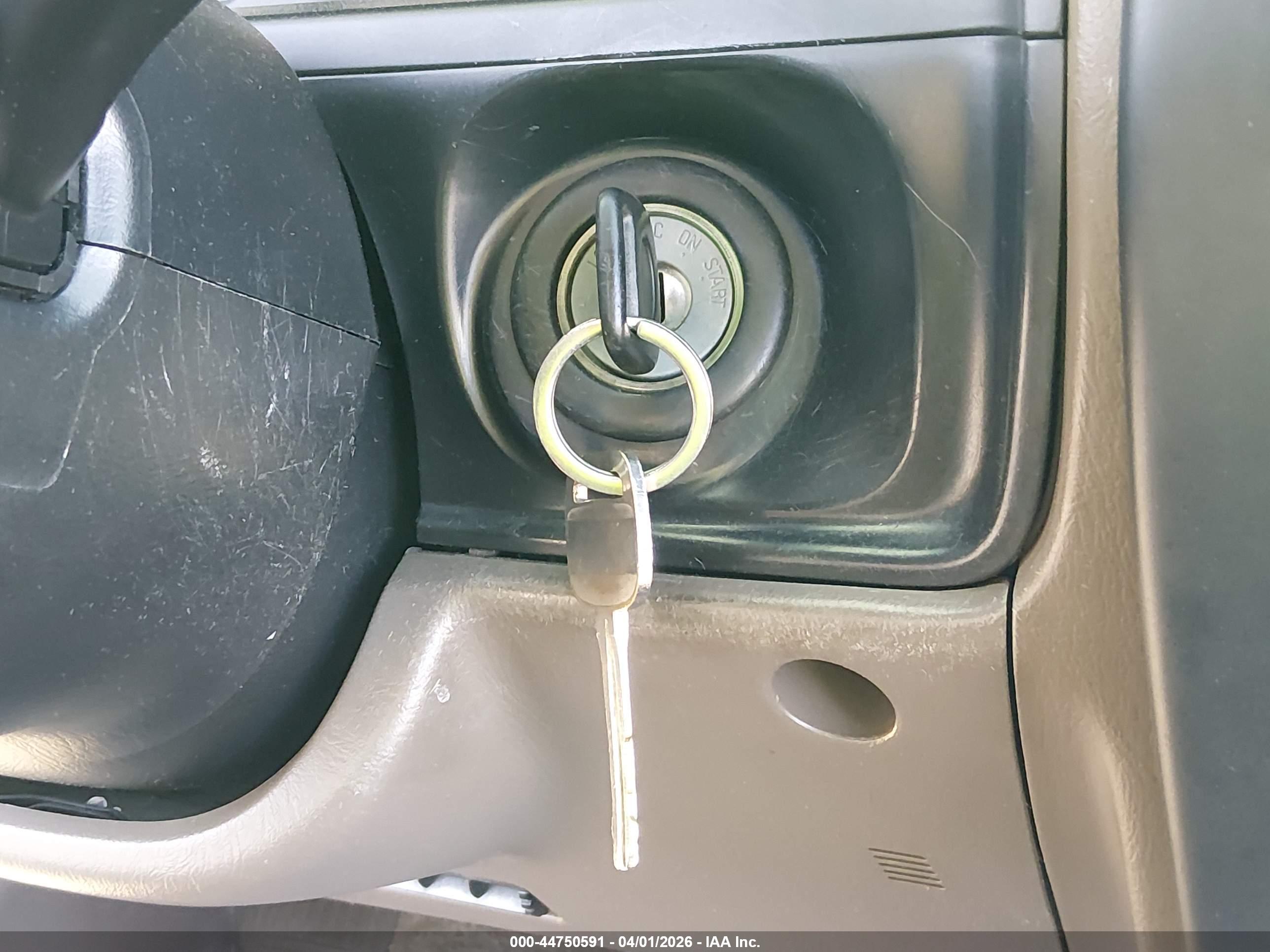 TOYOTA 4RUNNER image 11