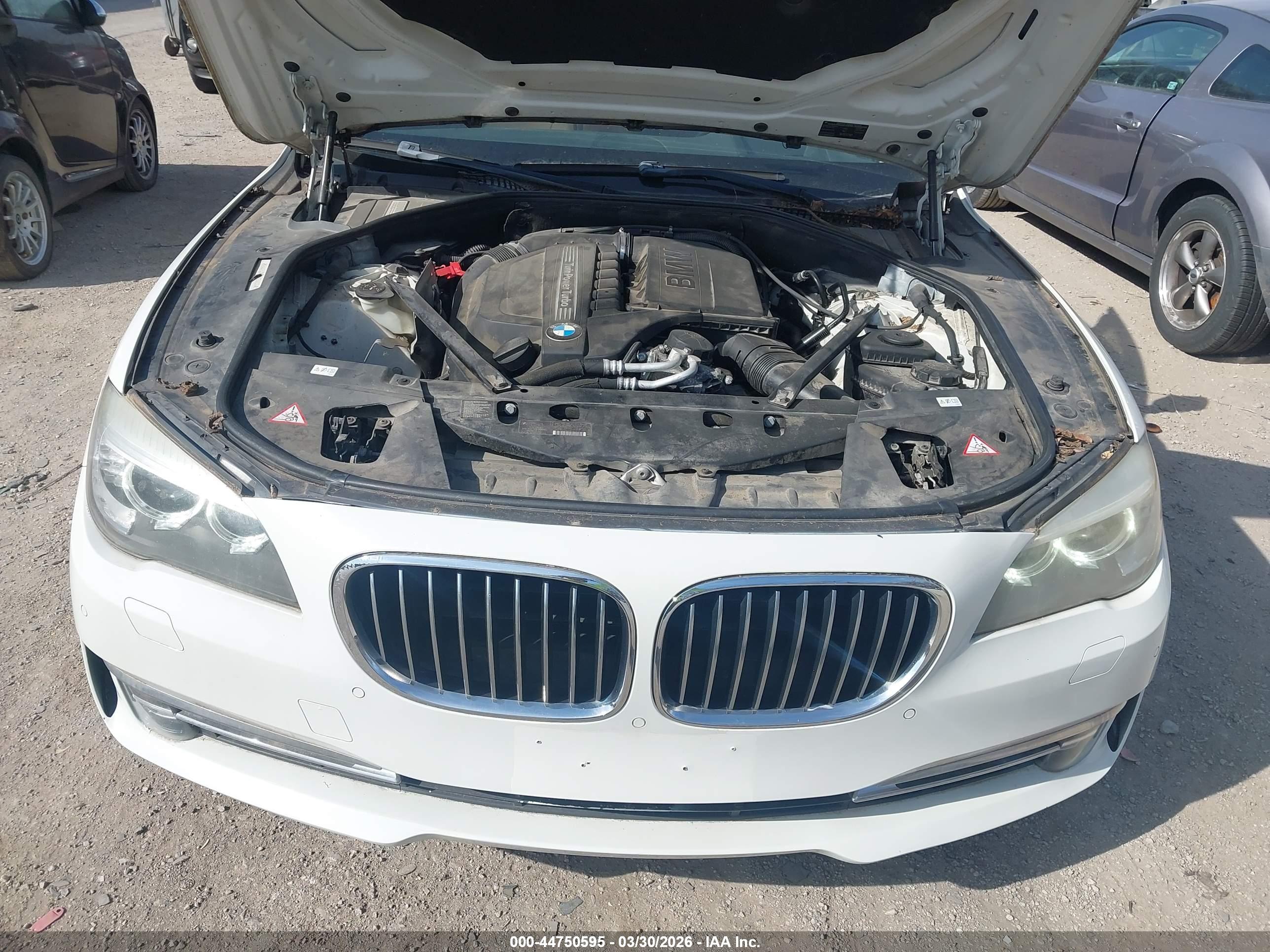 BMW 740LI image 10