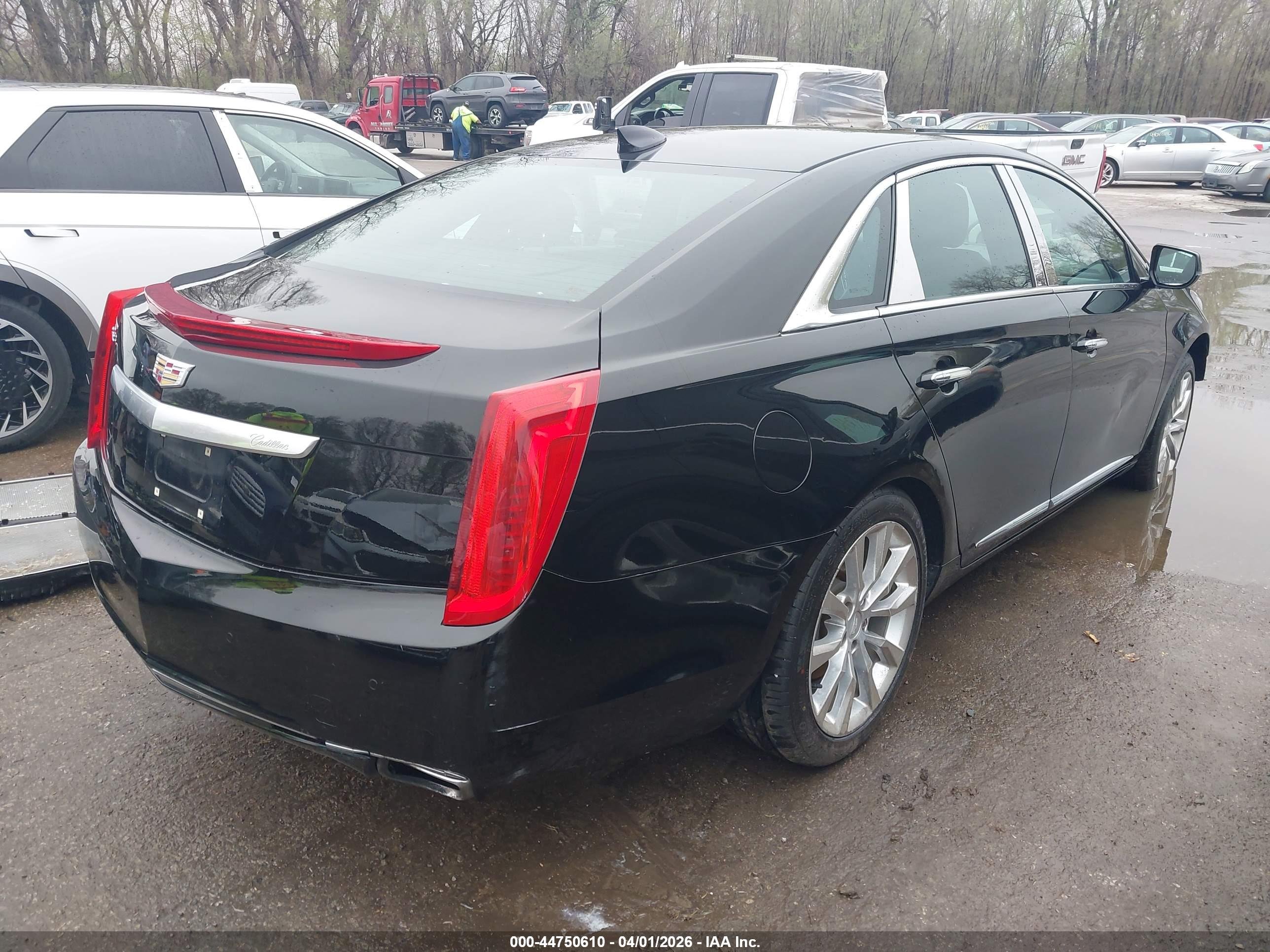 CADILLAC XTS image 4