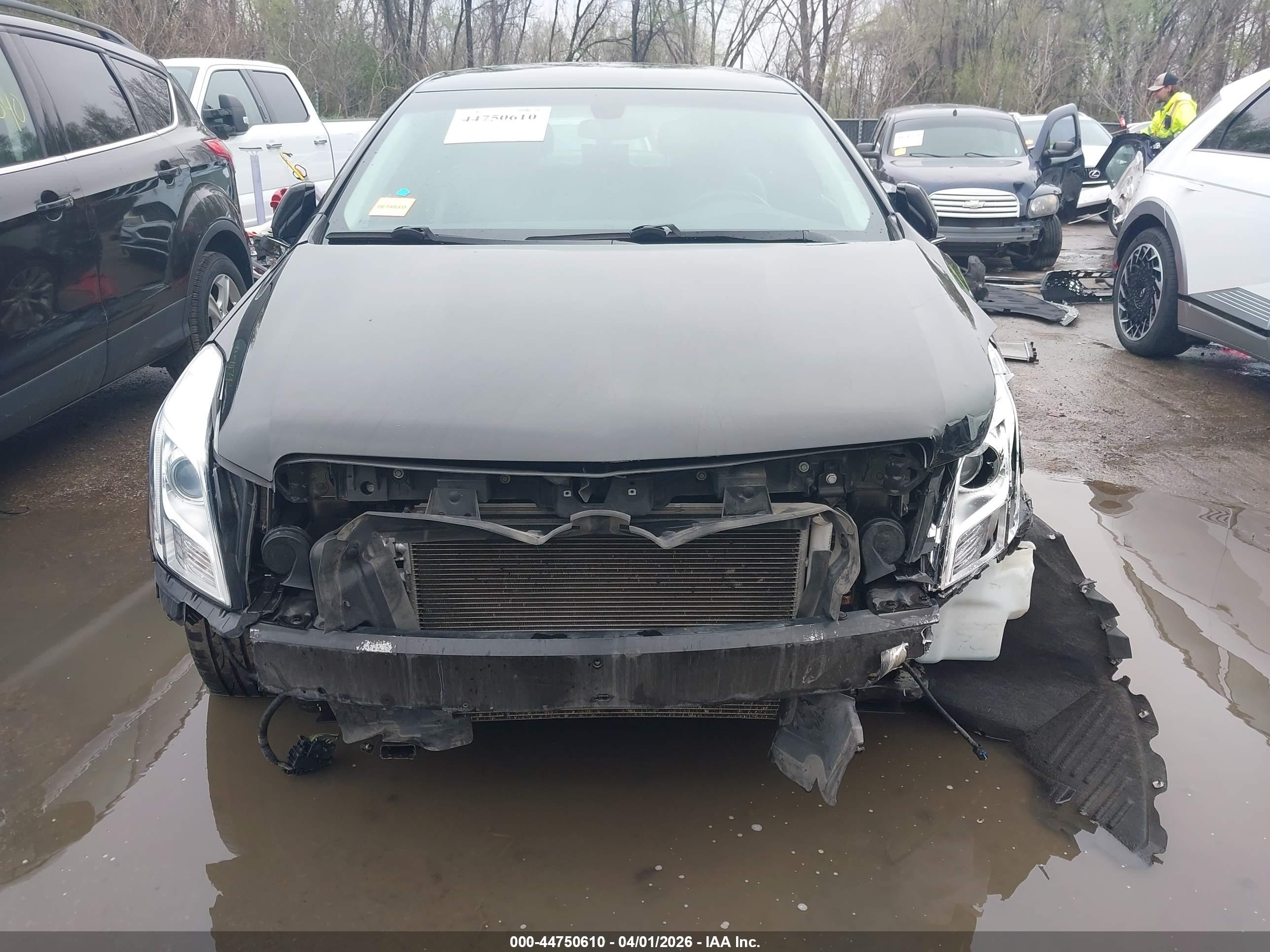 CADILLAC XTS image 6