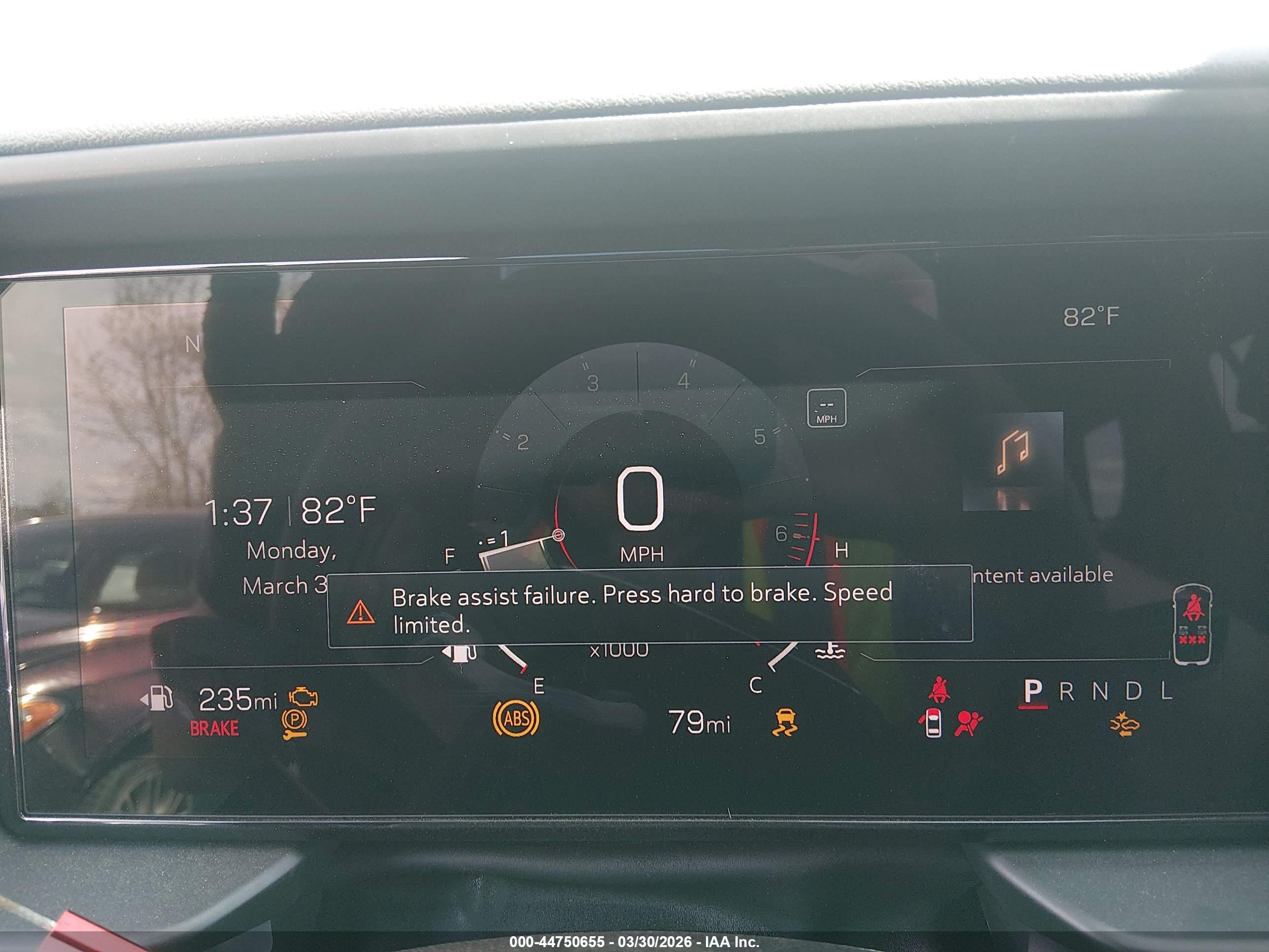GMC TERRAIN image 7