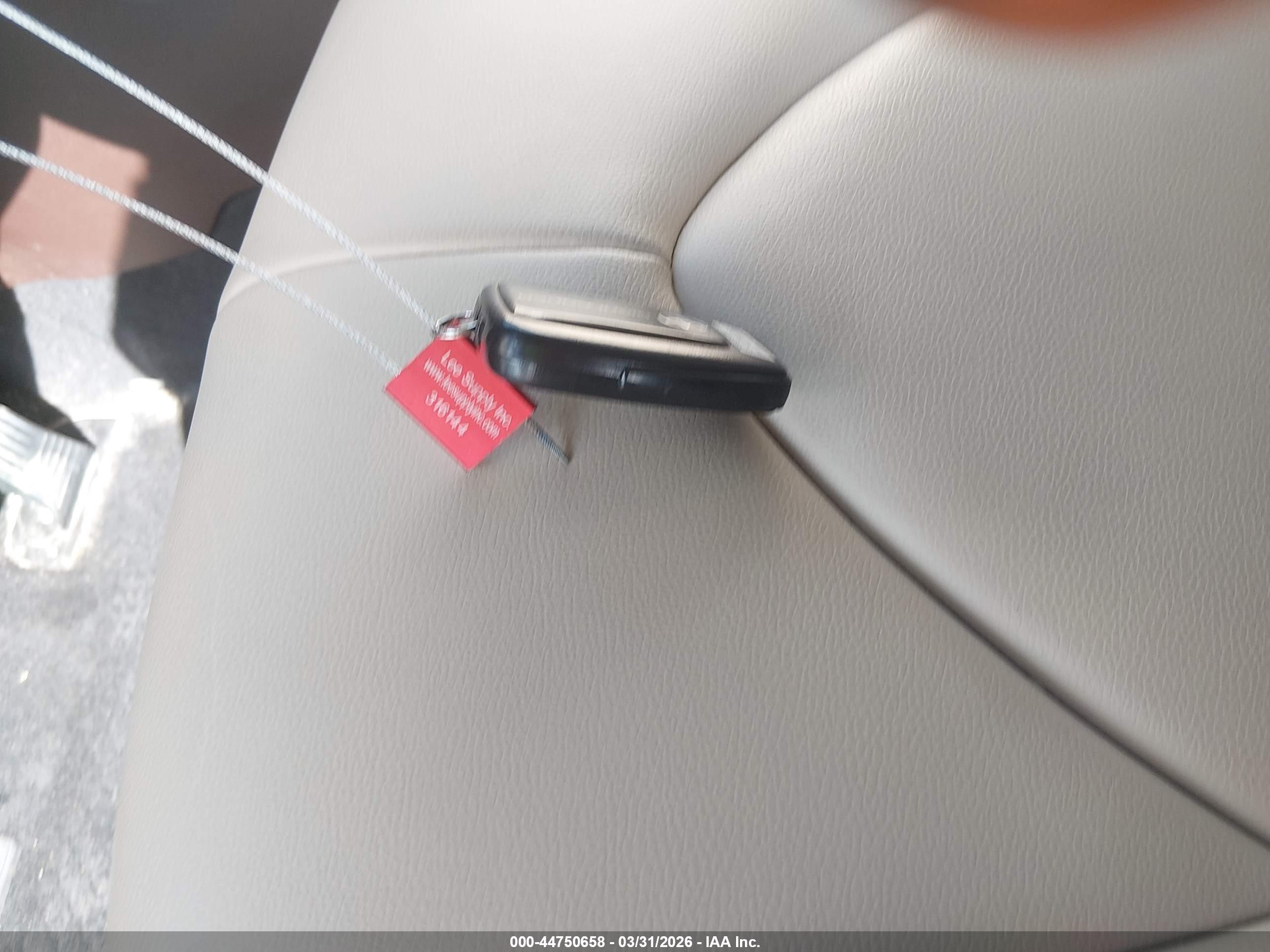TOYOTA HIGHLANDER image 11