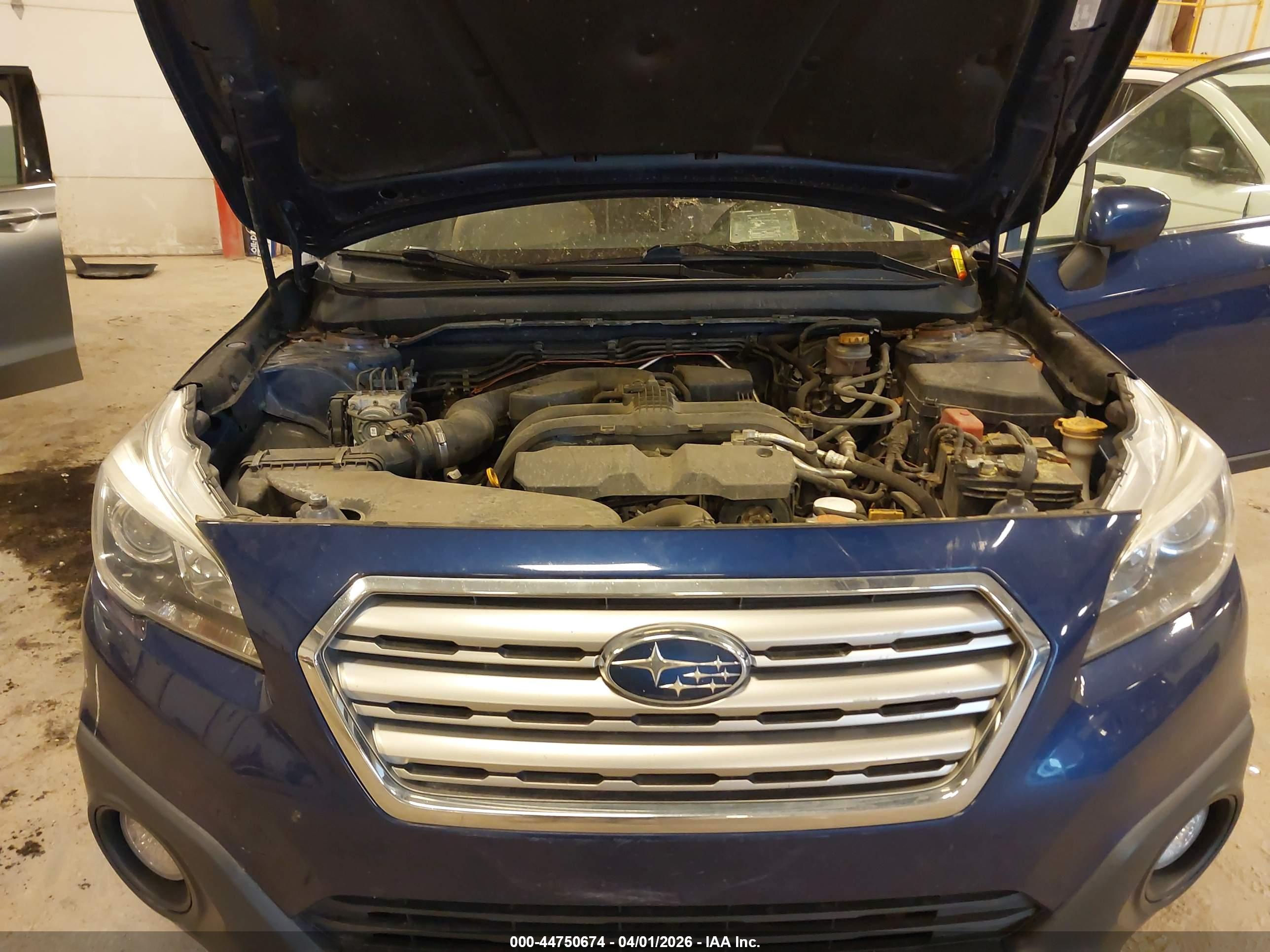 SUBARU OUTBACK image 10