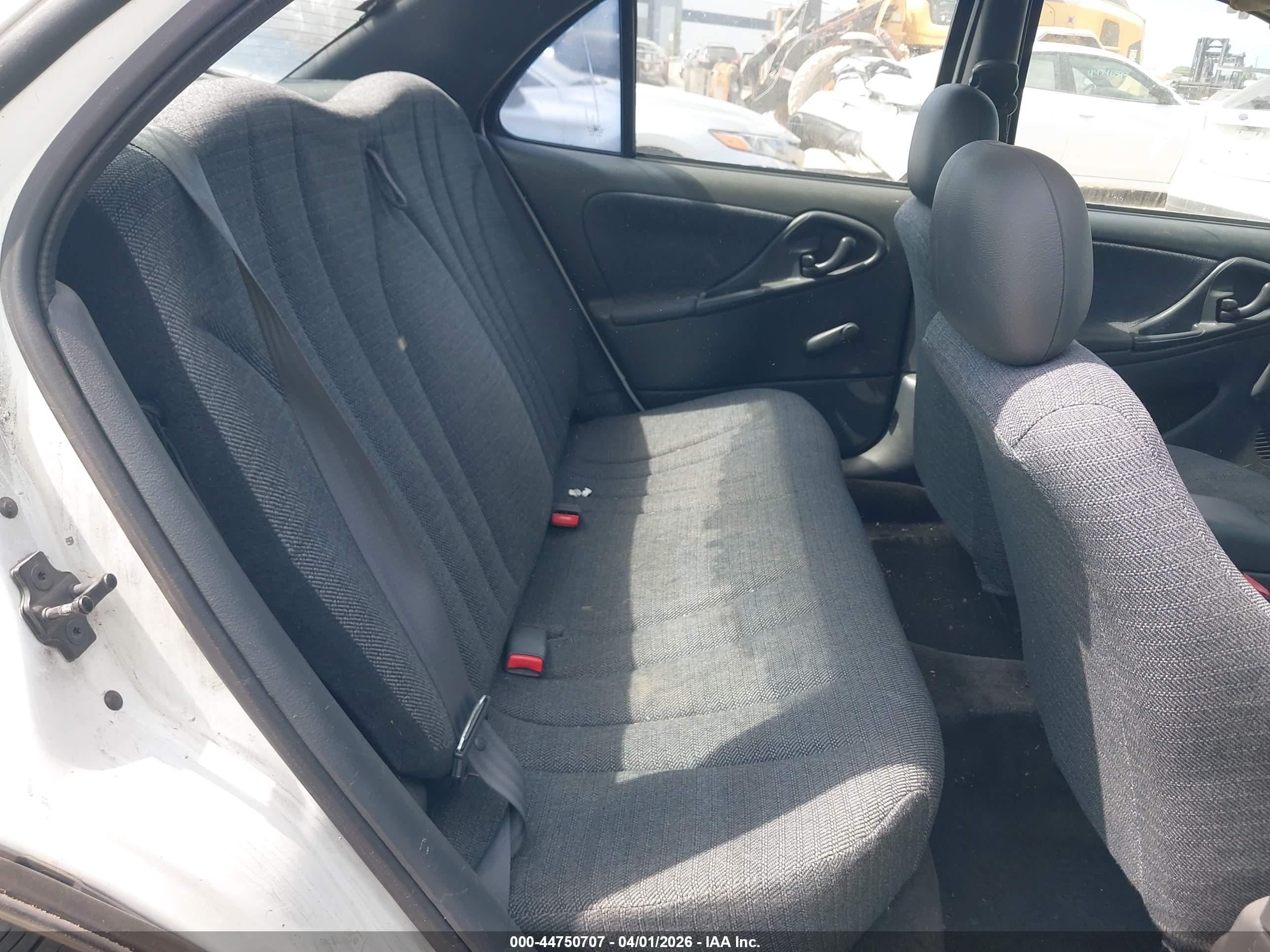CHEVROLET CAVALIER image 8