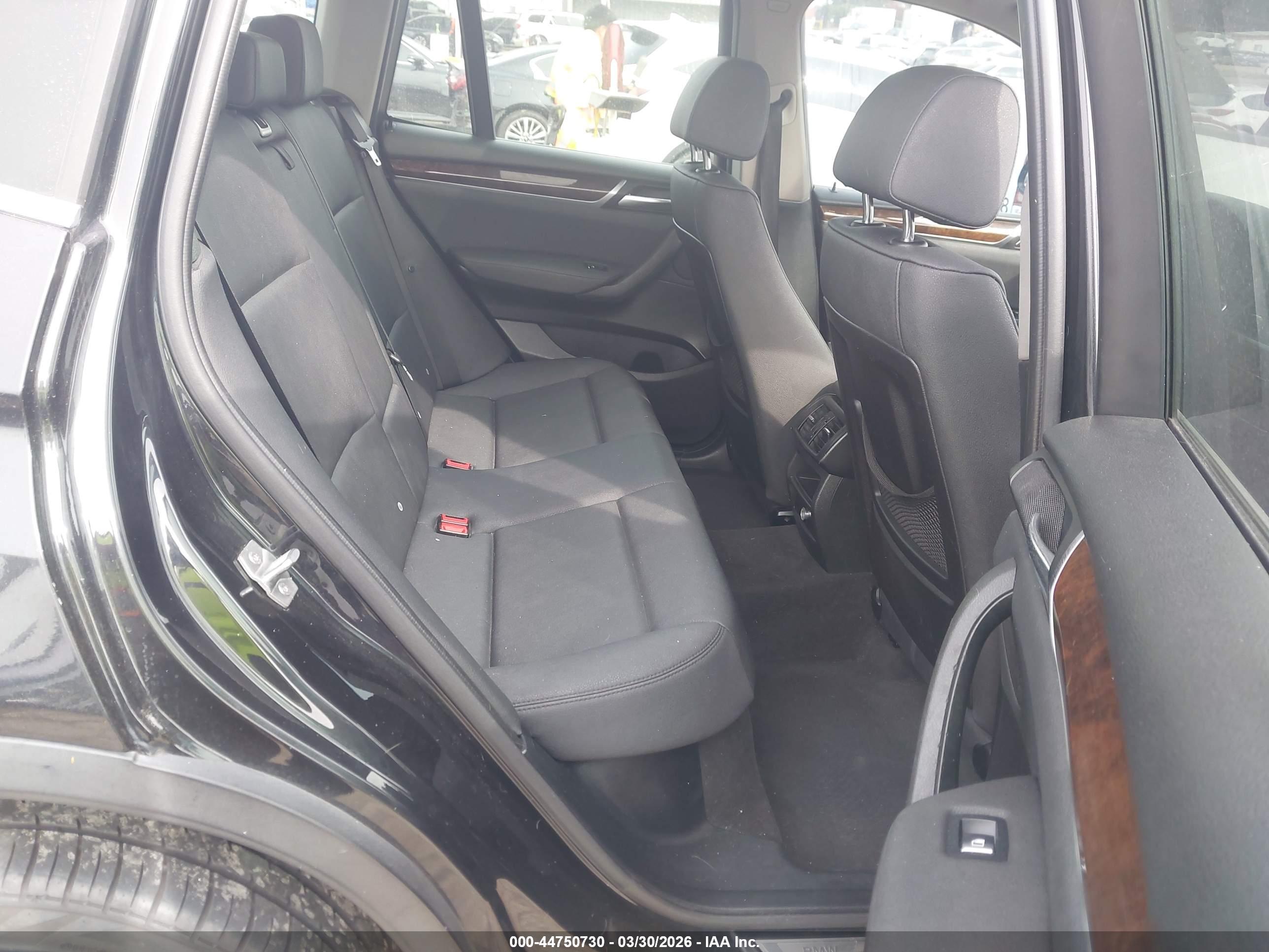 BMW X3 image 8