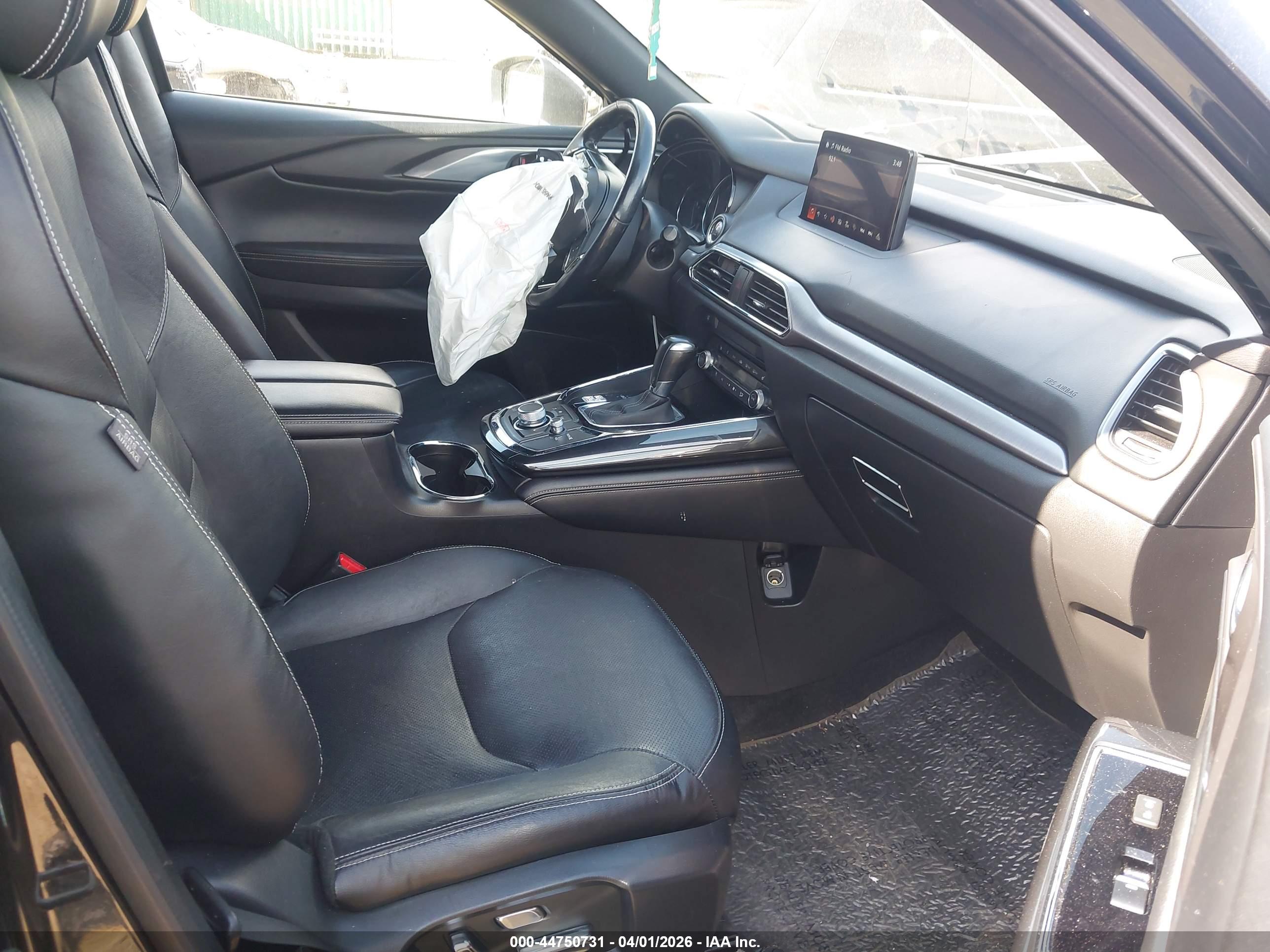 MAZDA CX-9 image 5
