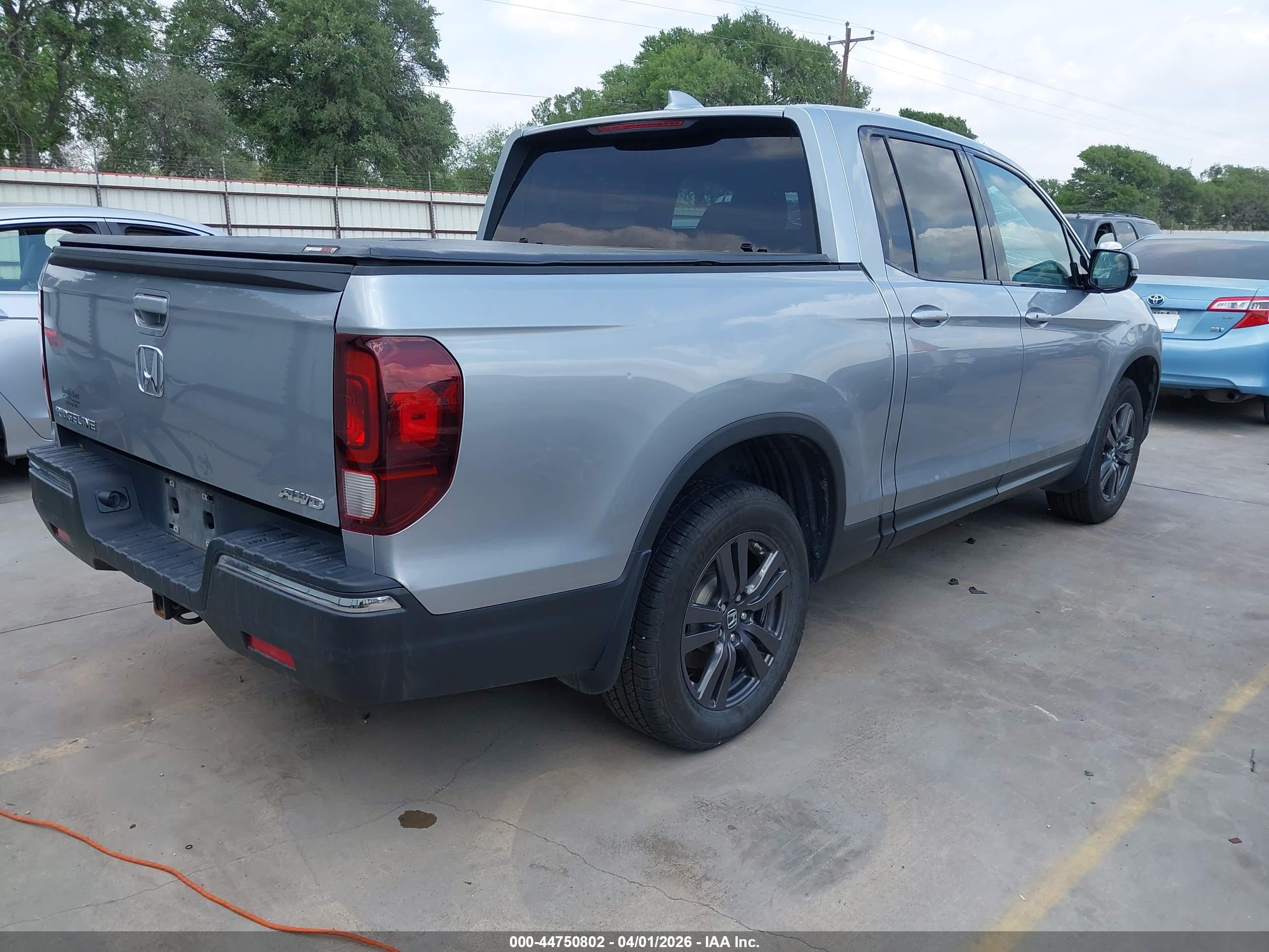 HONDA RIDGELINE image 4