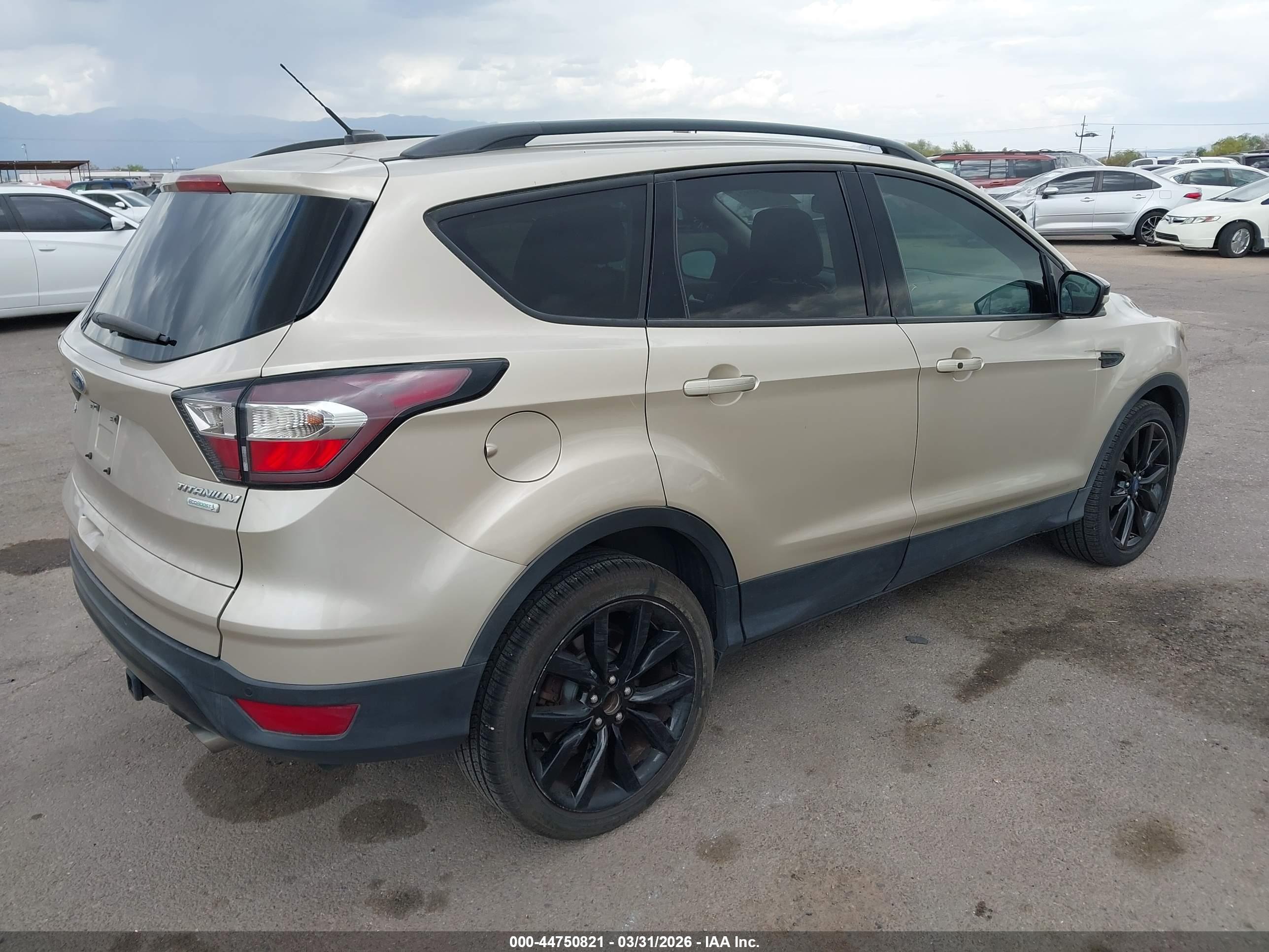 FORD ESCAPE image 4