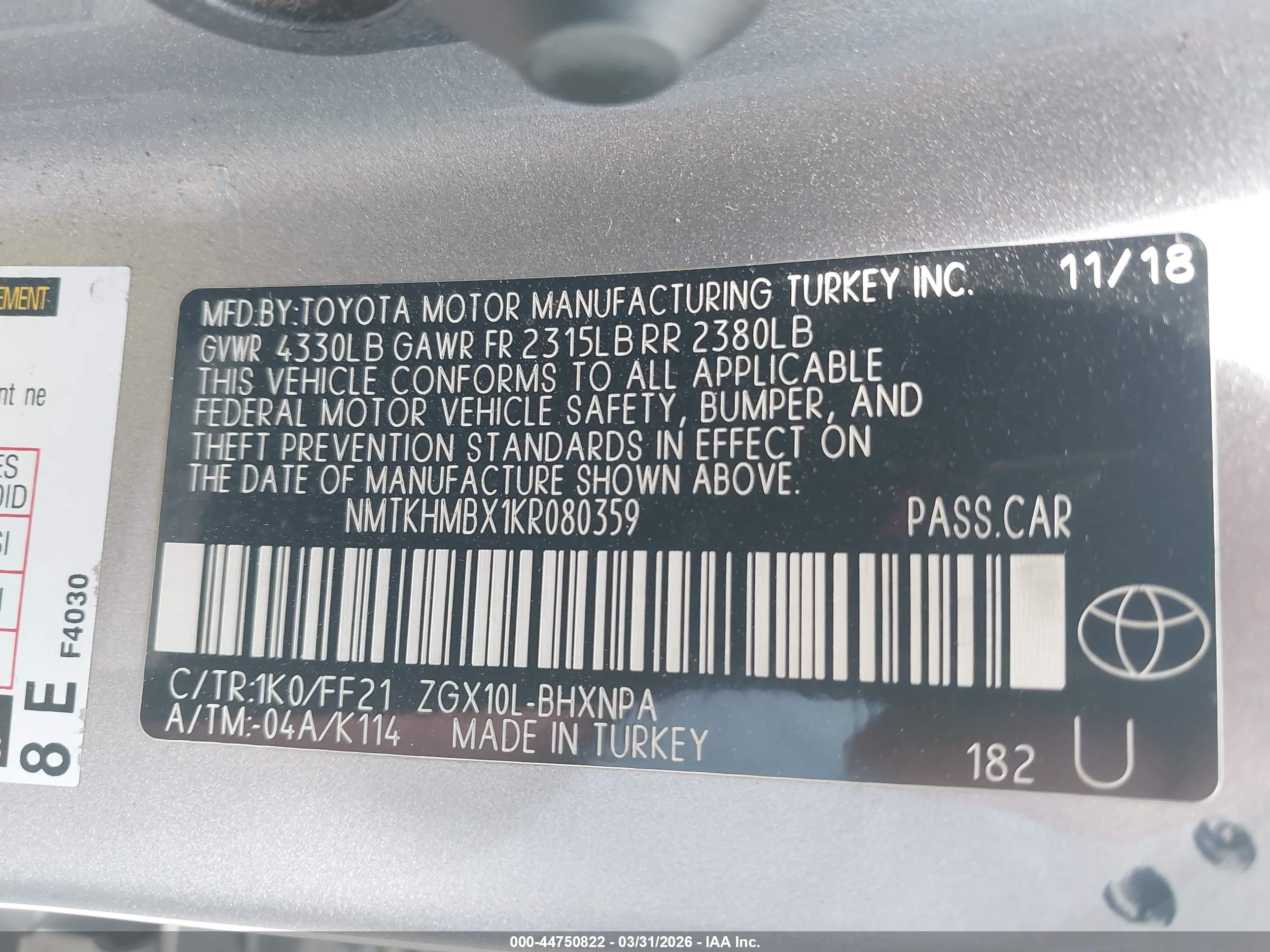 TOYOTA C-HR image 9