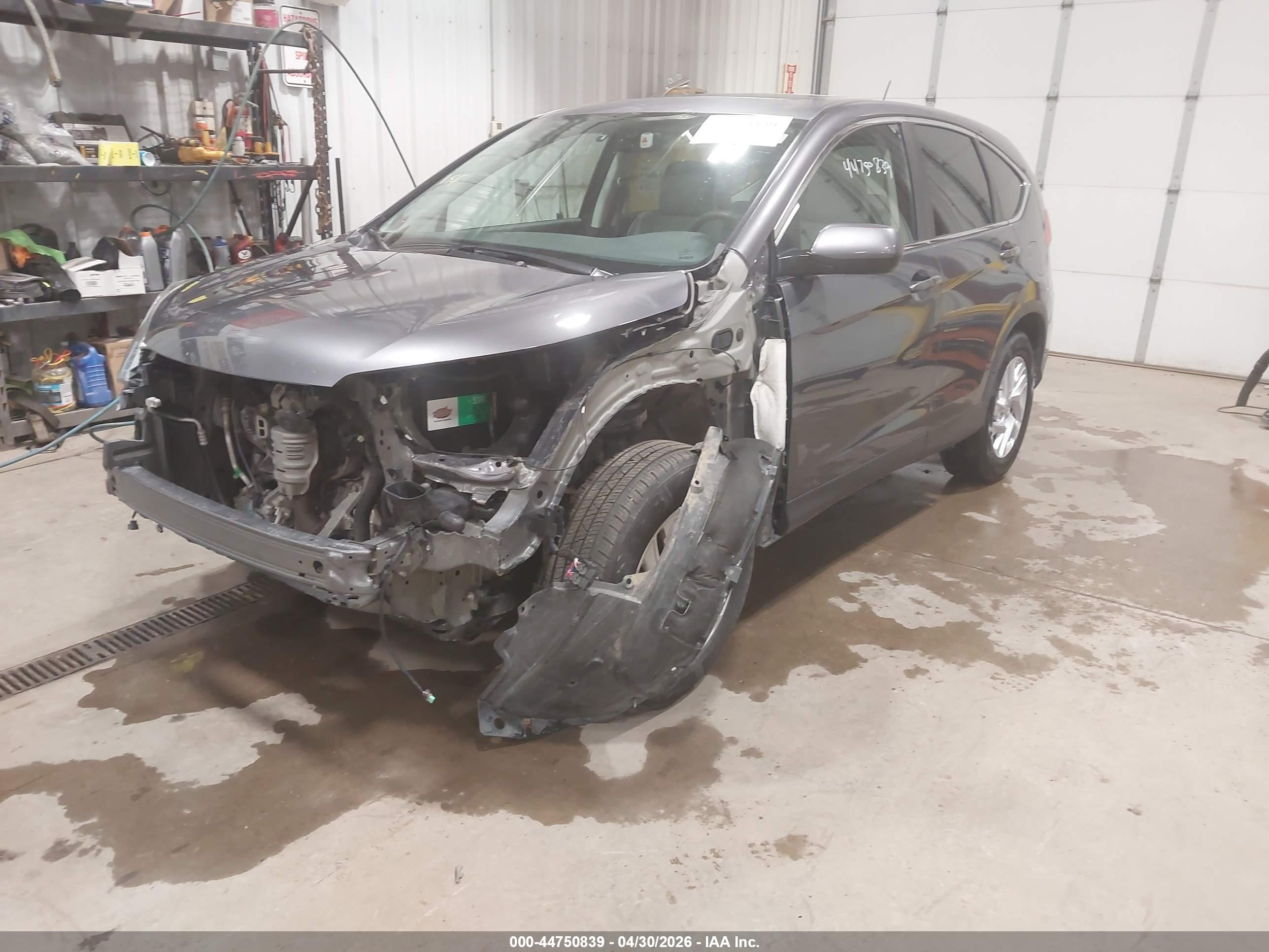HONDA CR-V image 2