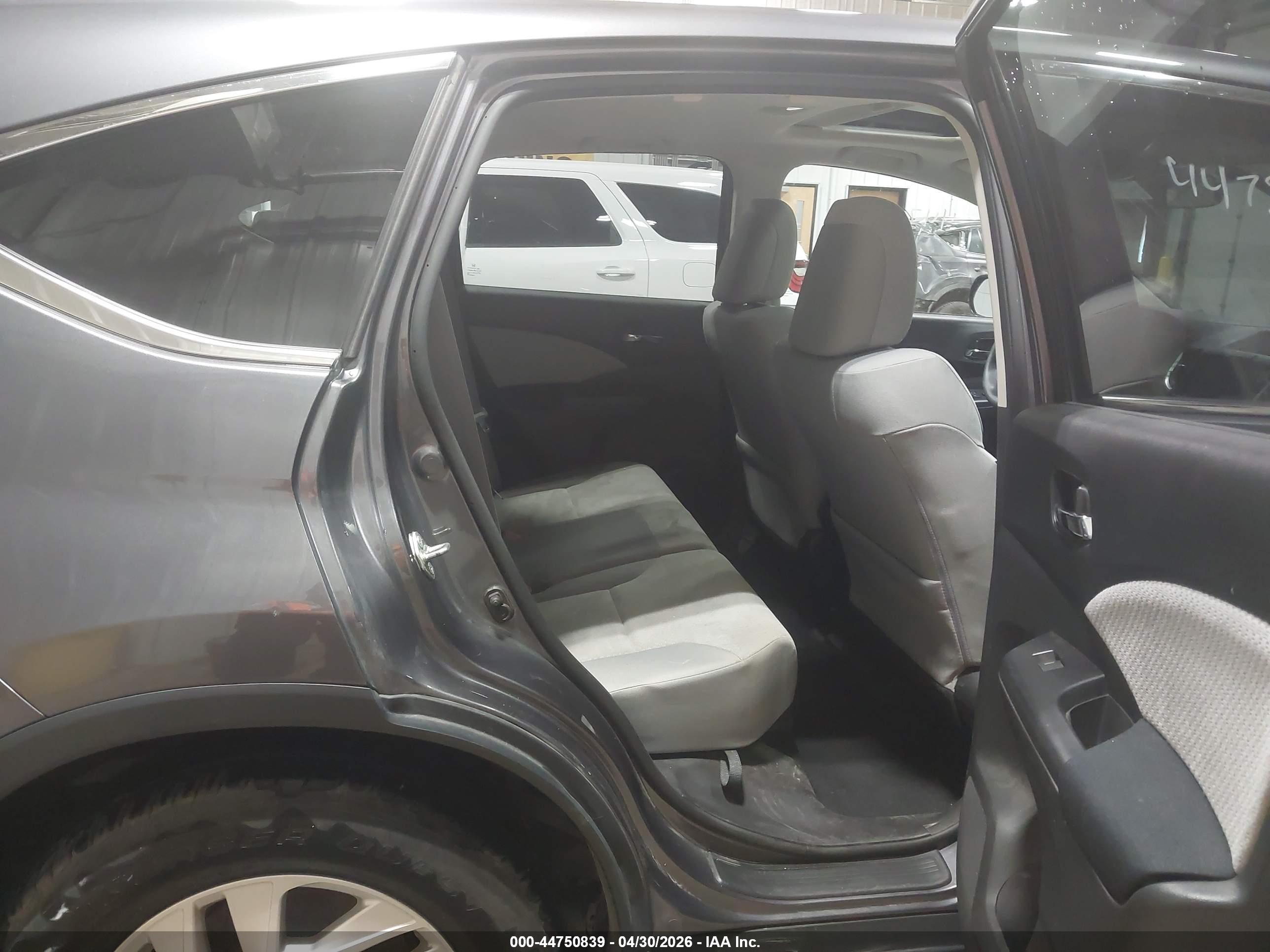 HONDA CR-V image 8