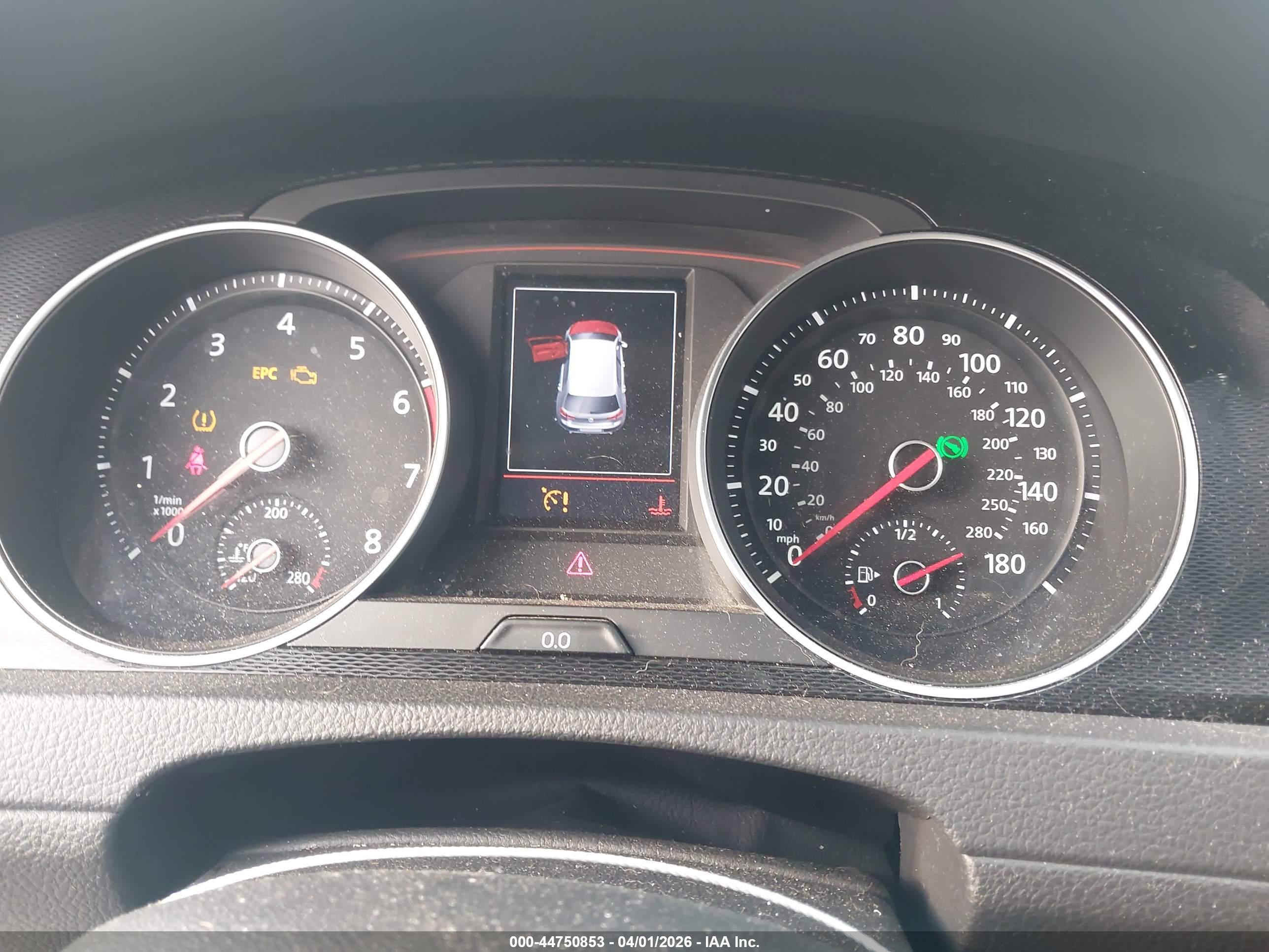 VOLKSWAGEN GOLF image 7