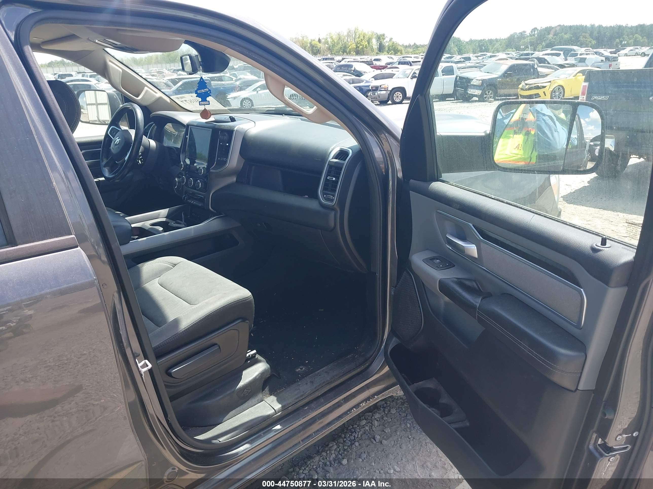 RAM 1500 image 5