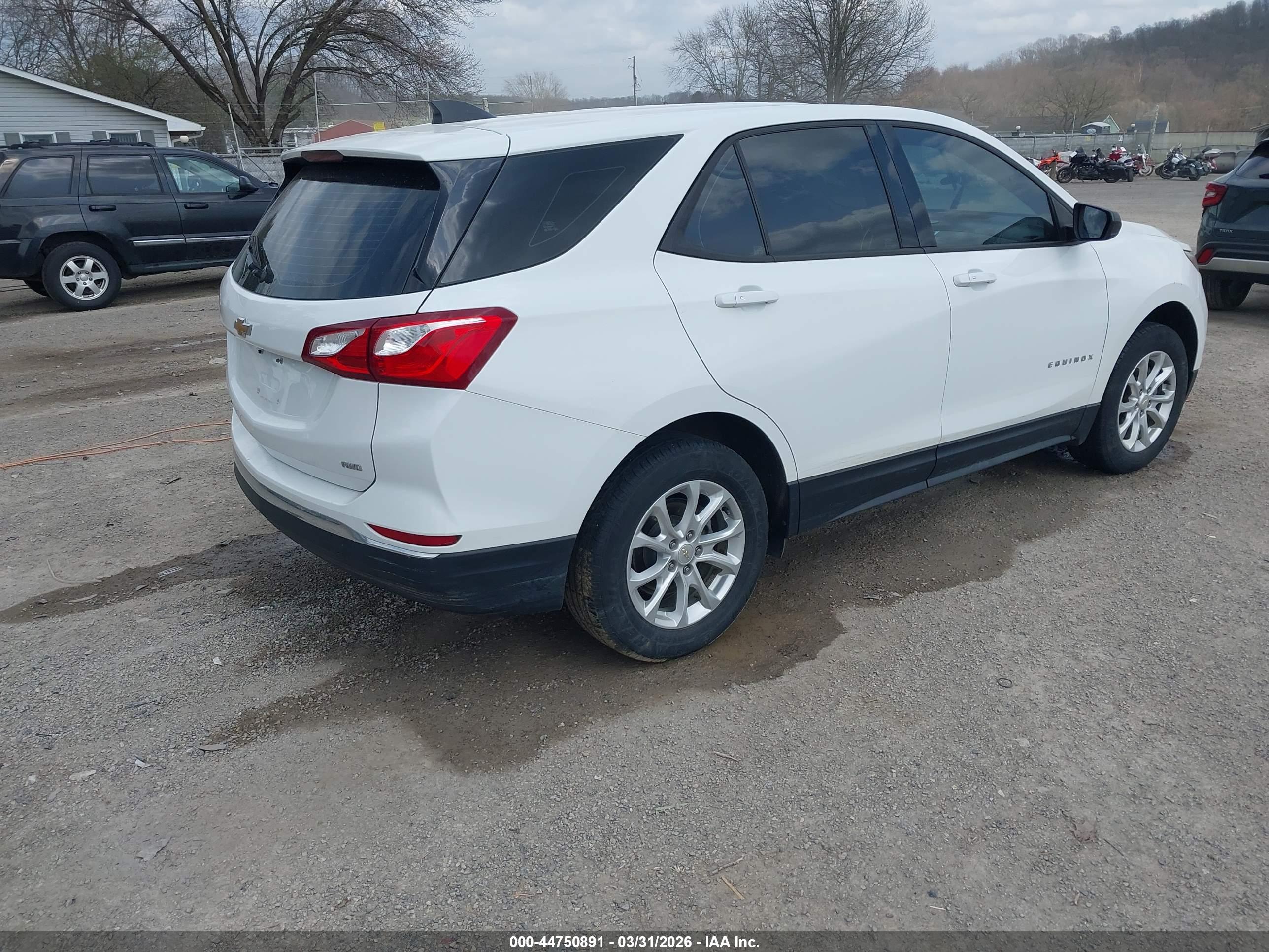CHEVROLET EQUINOX image 4