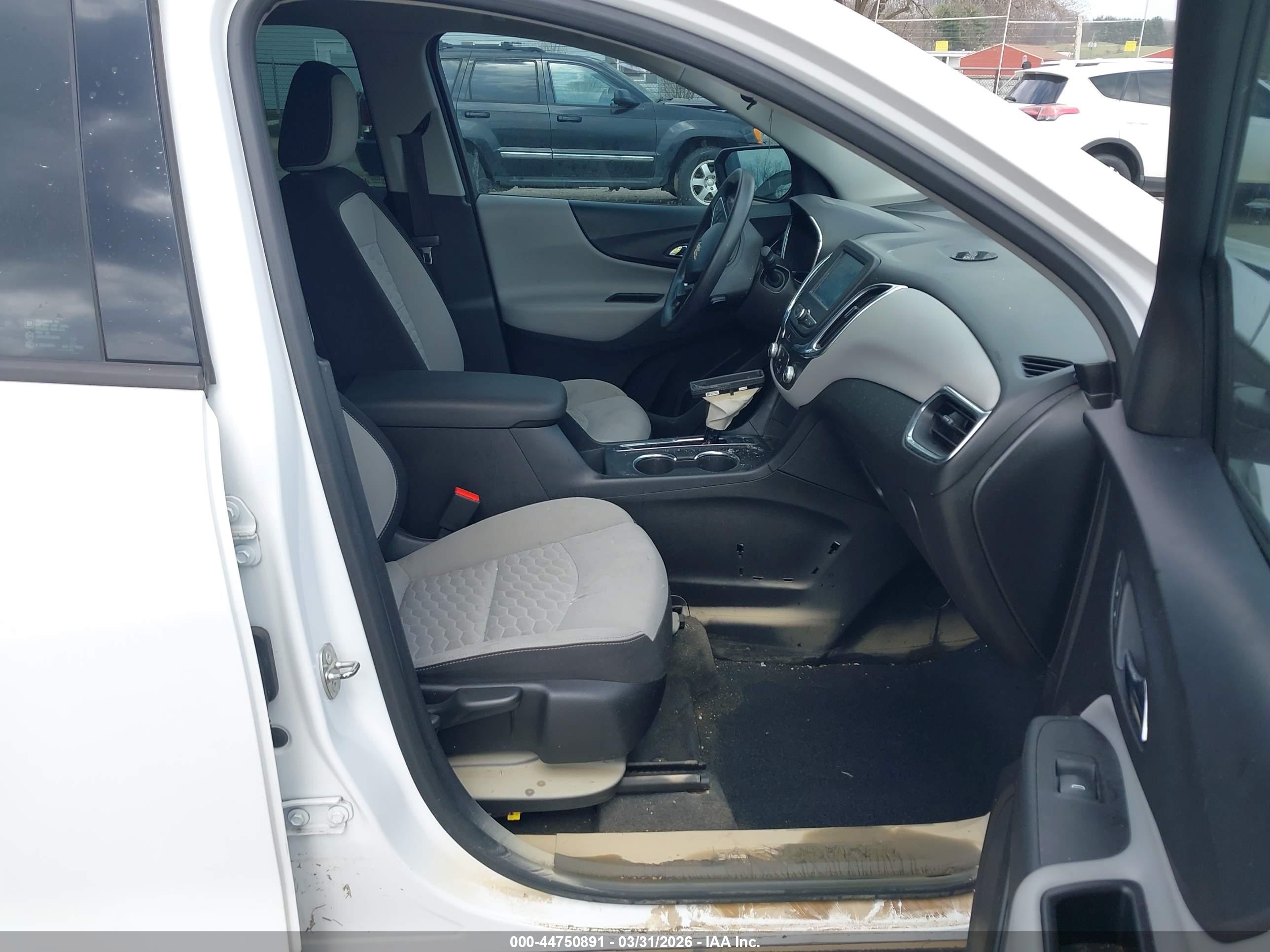CHEVROLET EQUINOX image 5