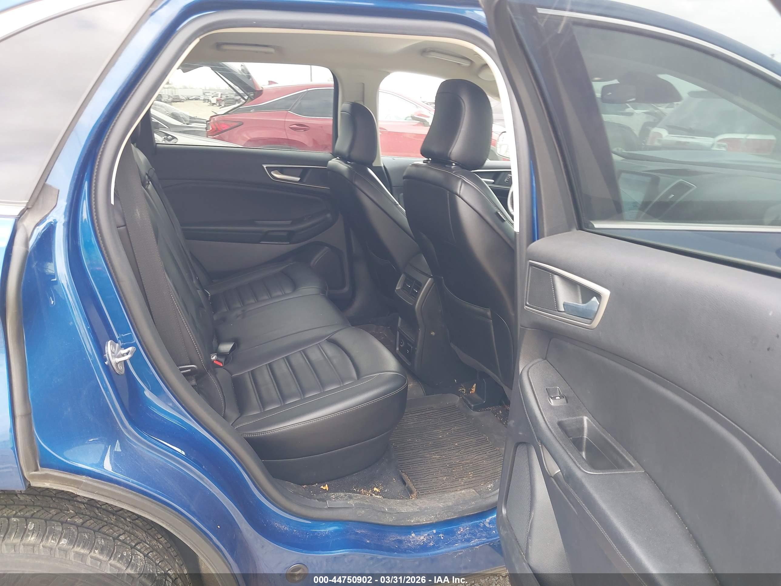 FORD EDGE image 8