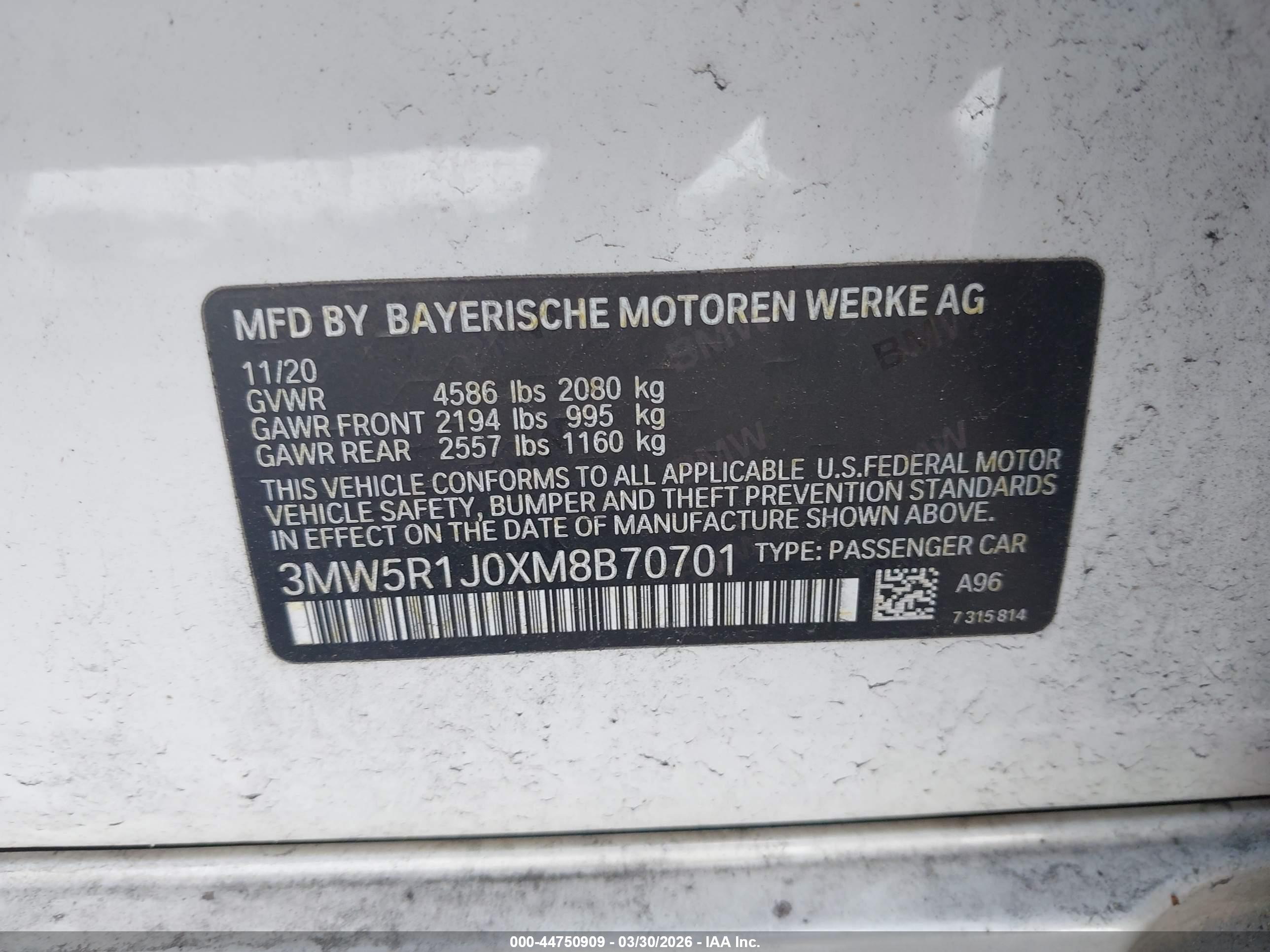 BMW 330I image 9