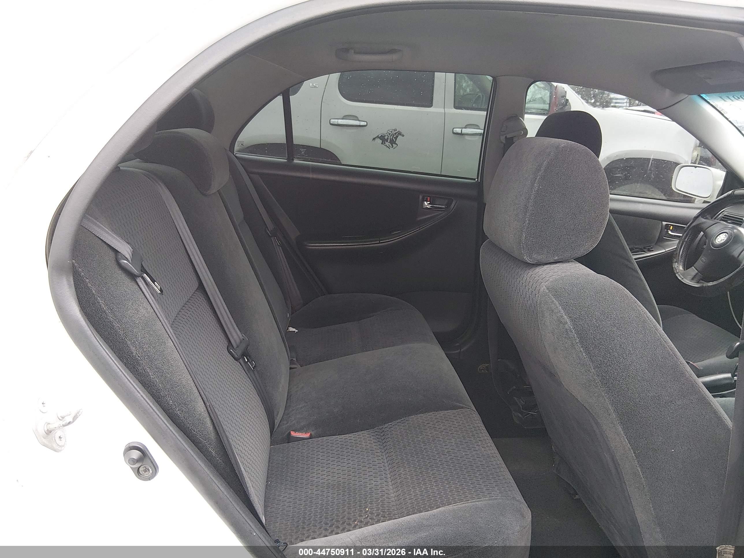 TOYOTA COROLLA image 8