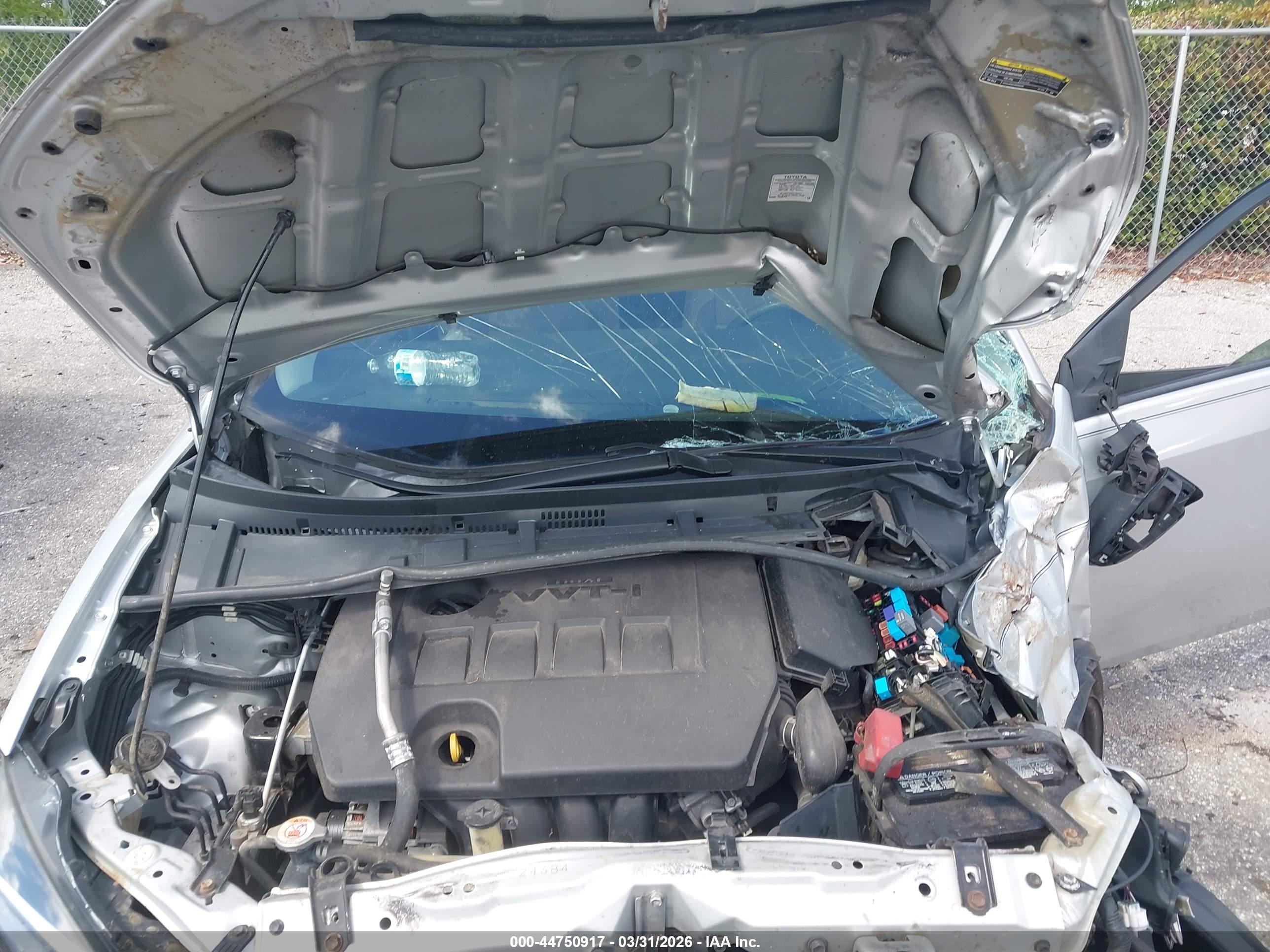 TOYOTA COROLLA image 10