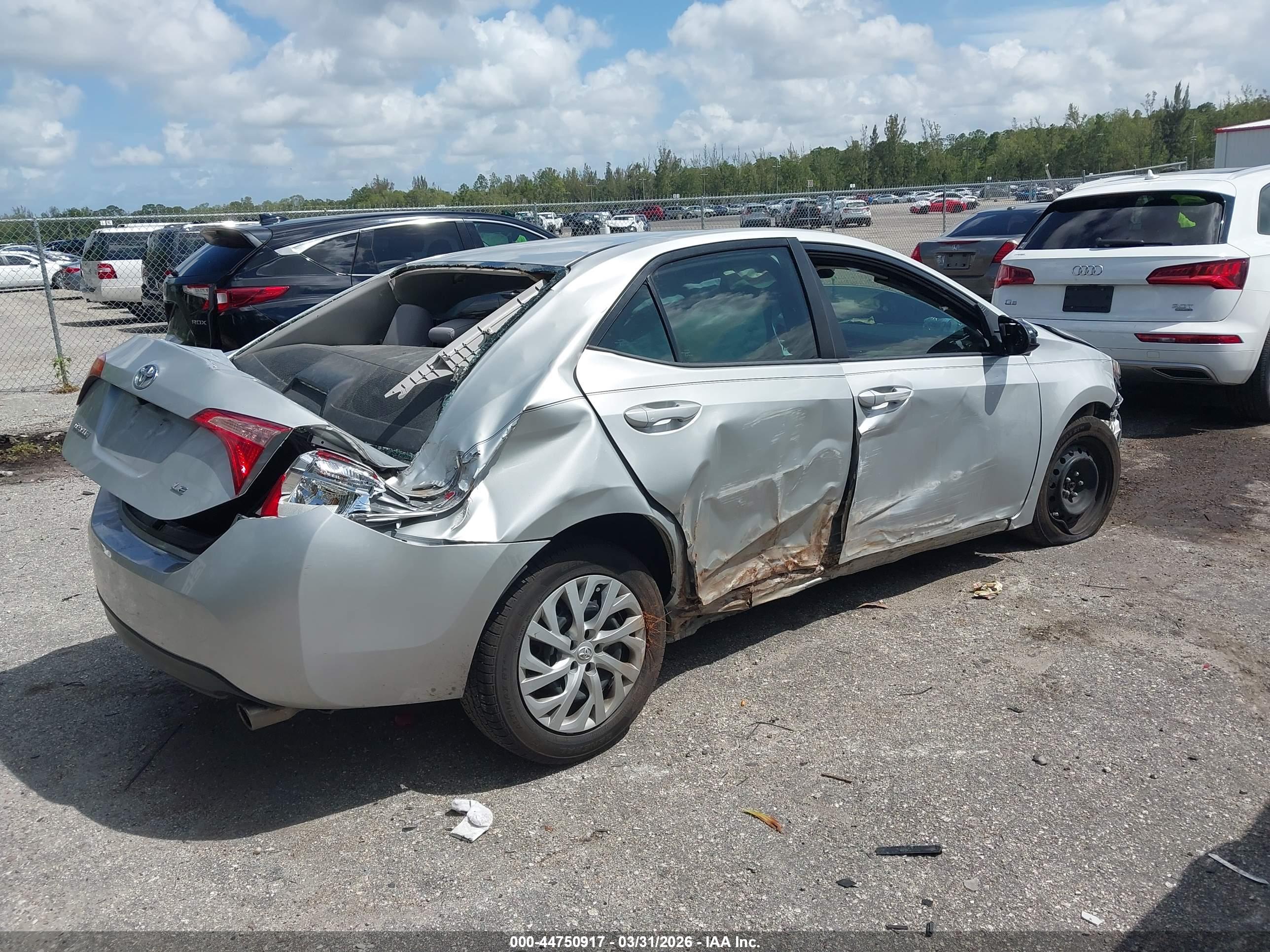 TOYOTA COROLLA image 4