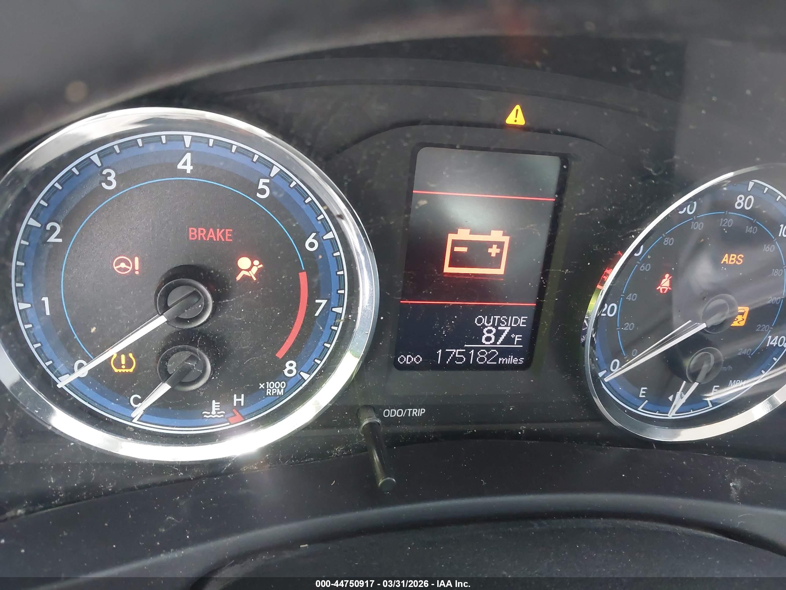 TOYOTA COROLLA image 7