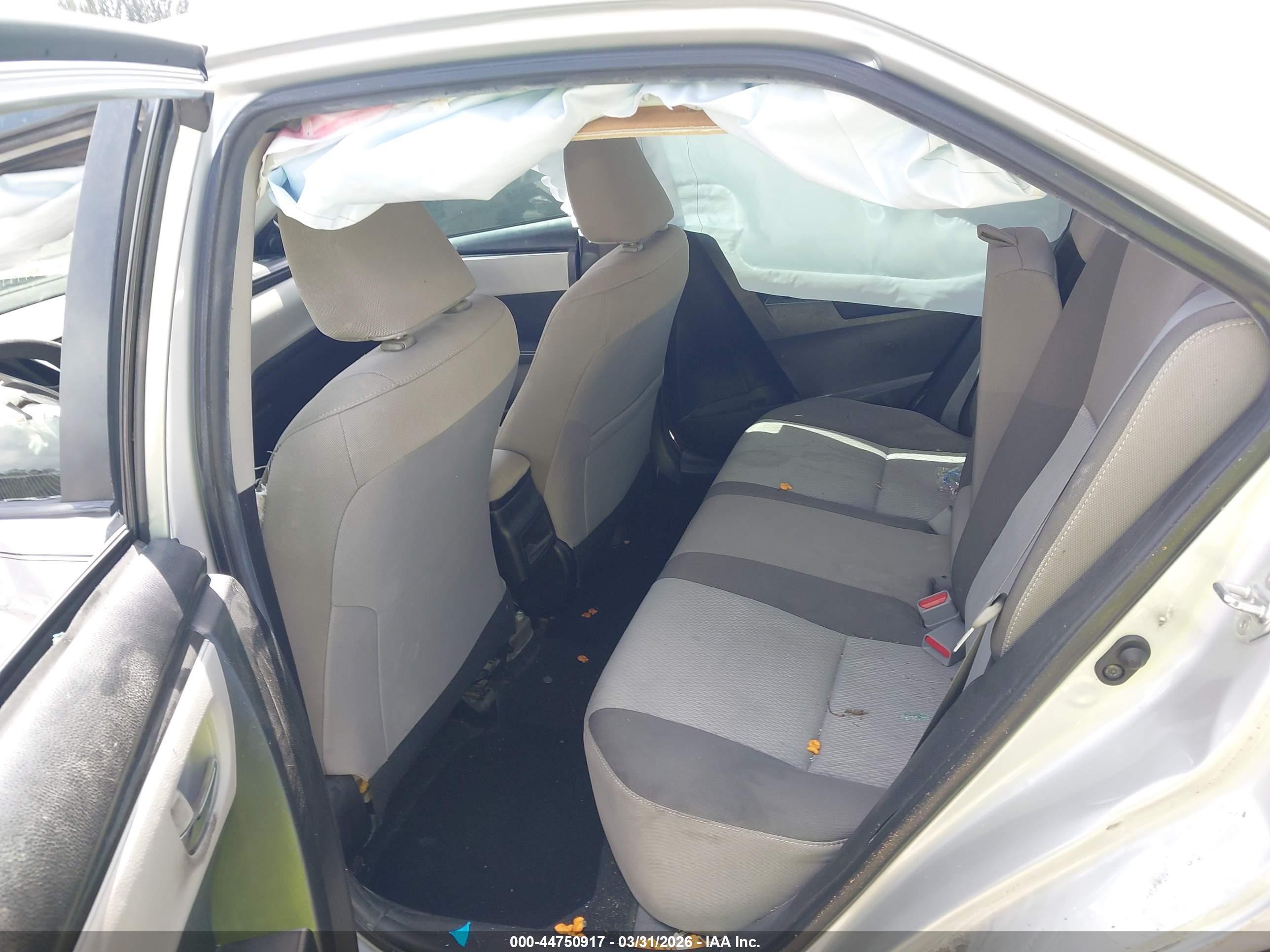 TOYOTA COROLLA image 8