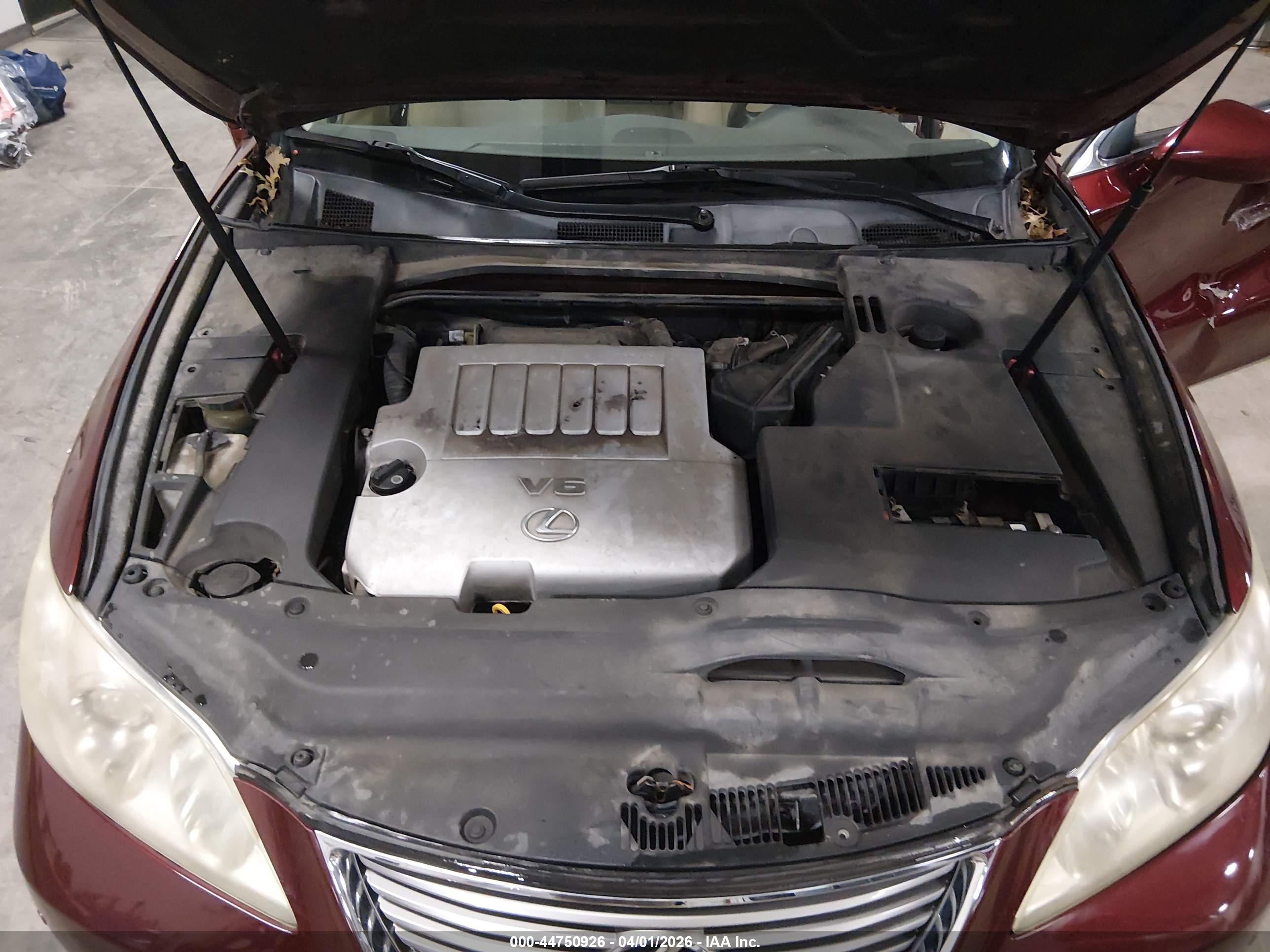 LEXUS ES image 10