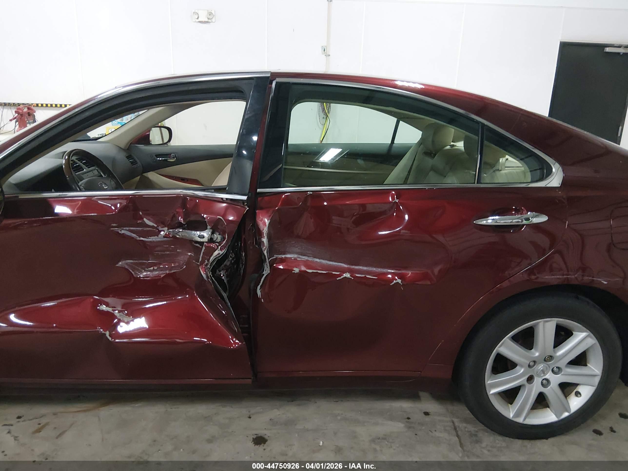 LEXUS ES image 6