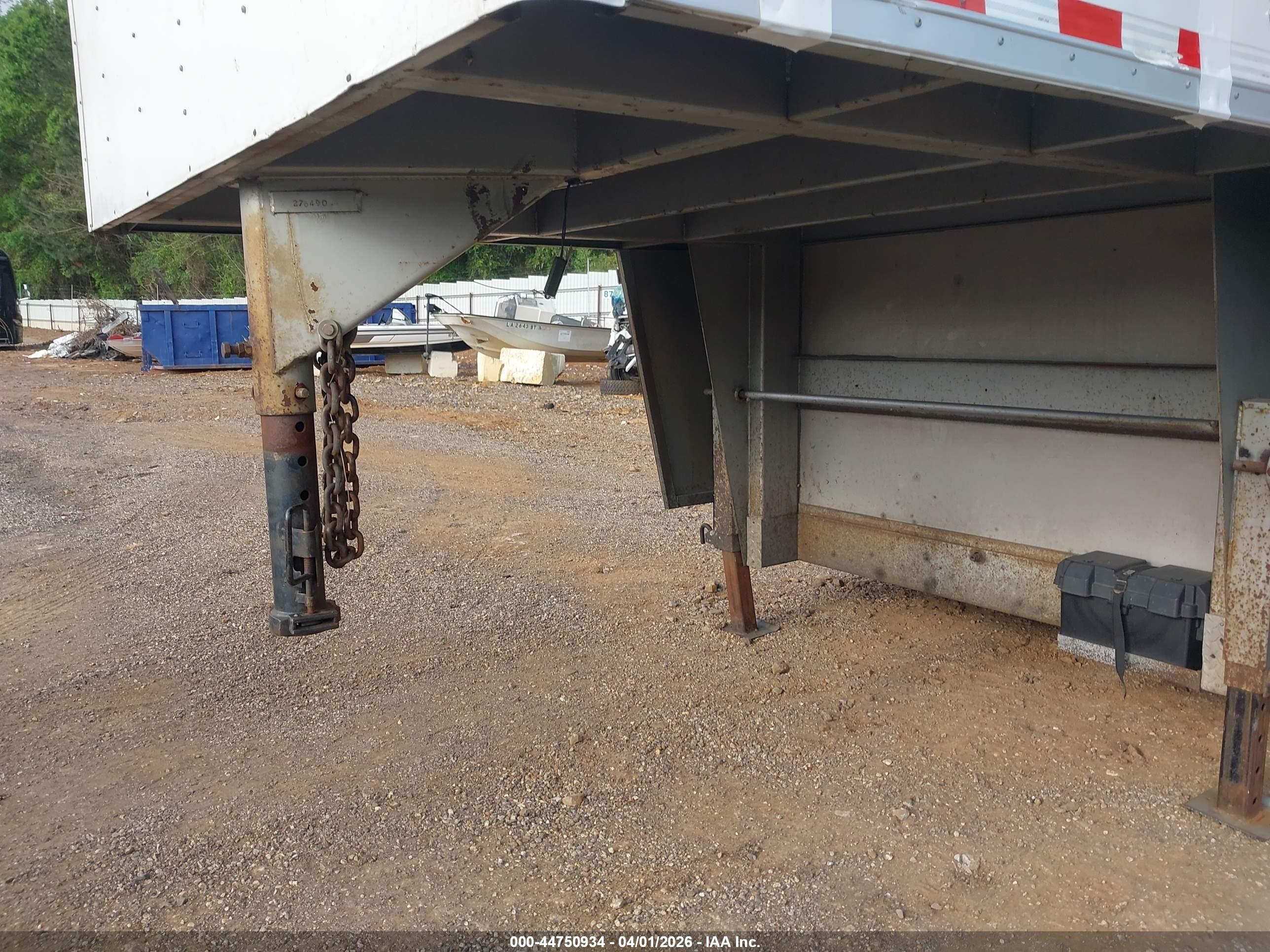 WELLS CARGO image 10