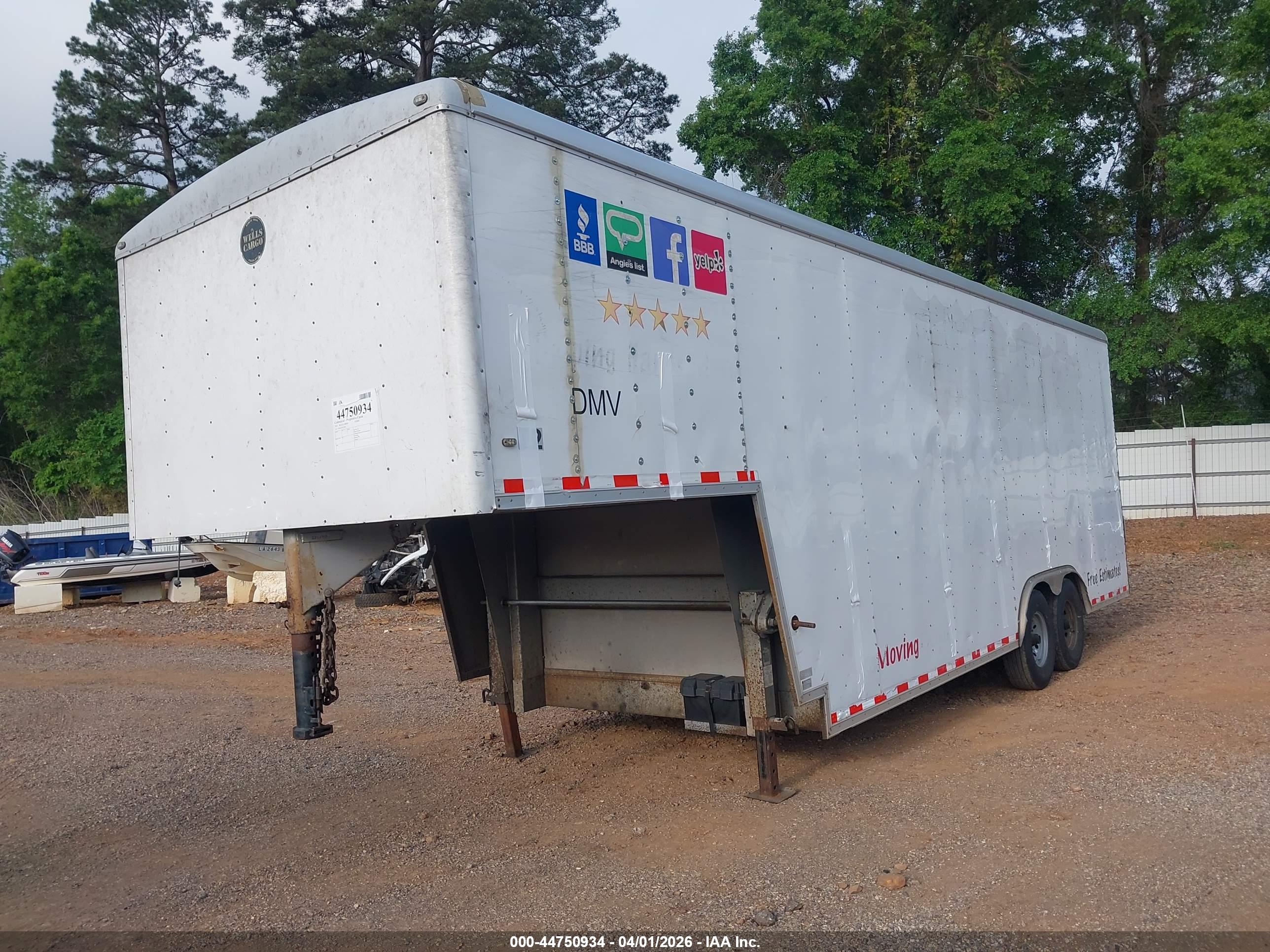WELLS CARGO image 2