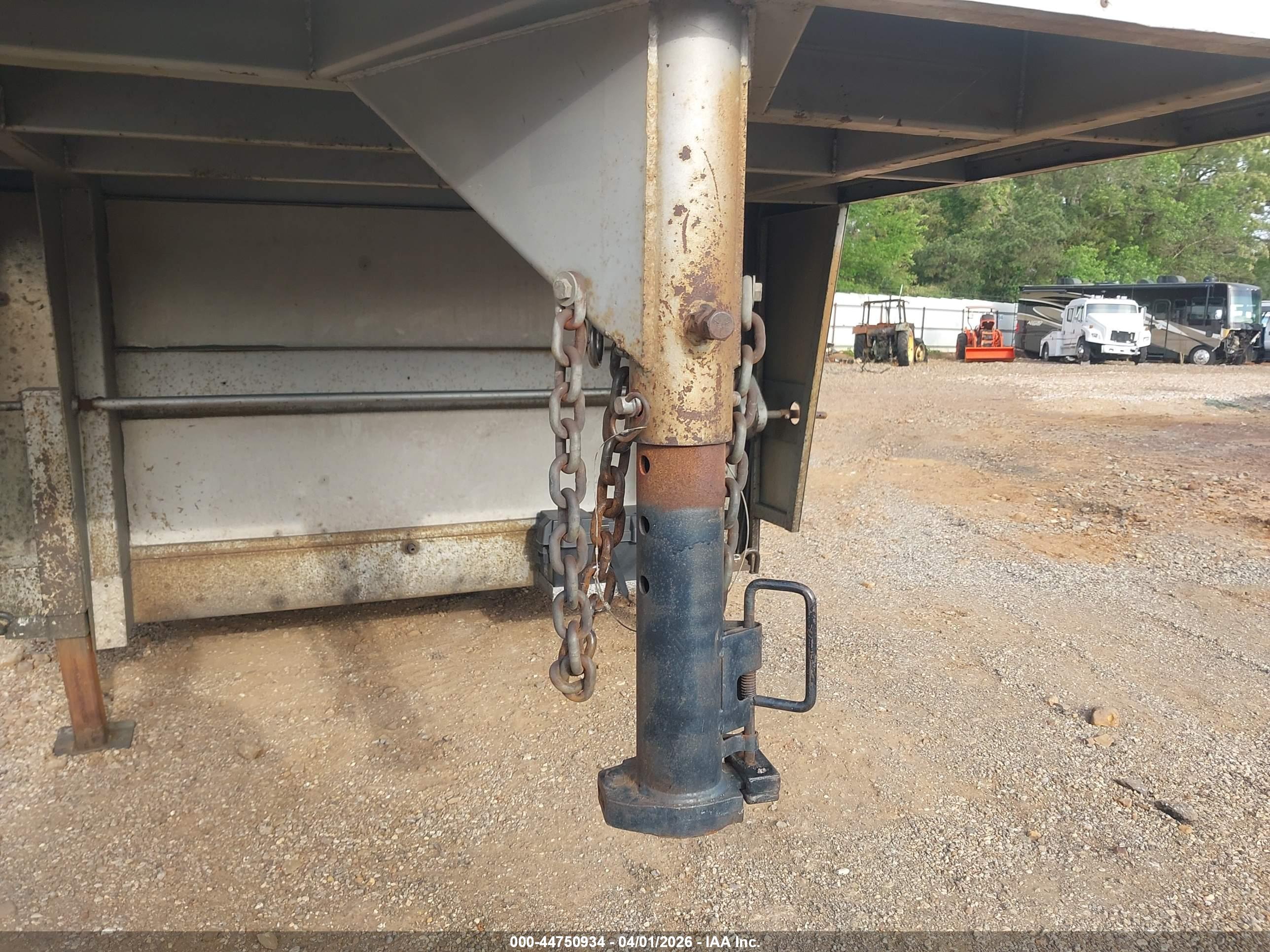 WELLS CARGO image 7