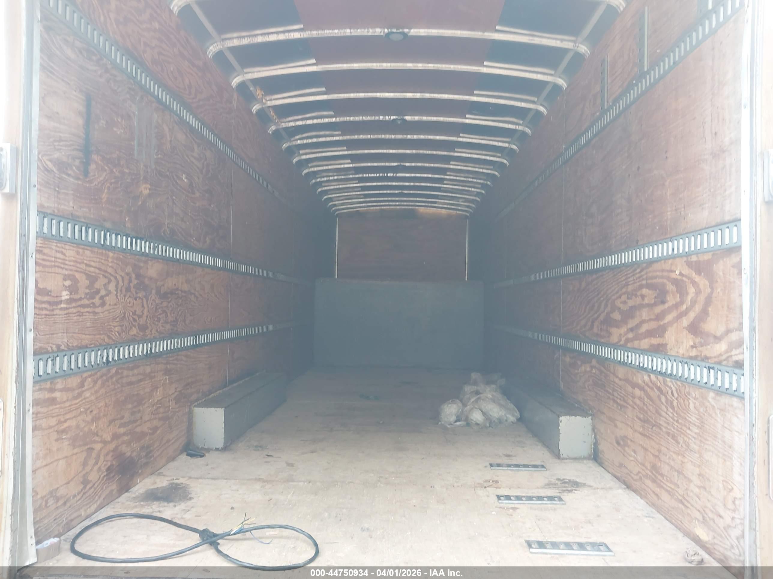 WELLS CARGO image 8