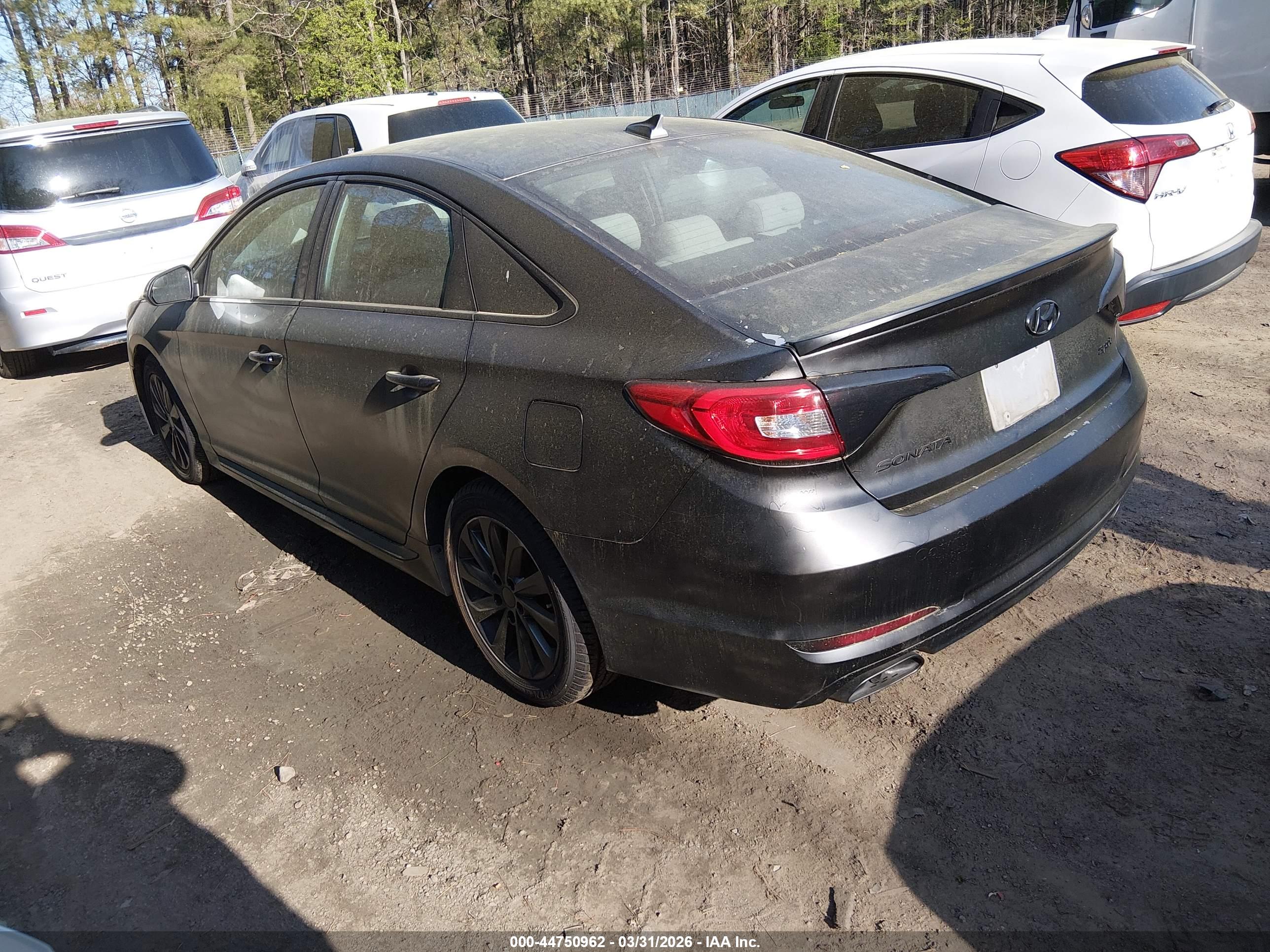 HYUNDAI SONATA image 3