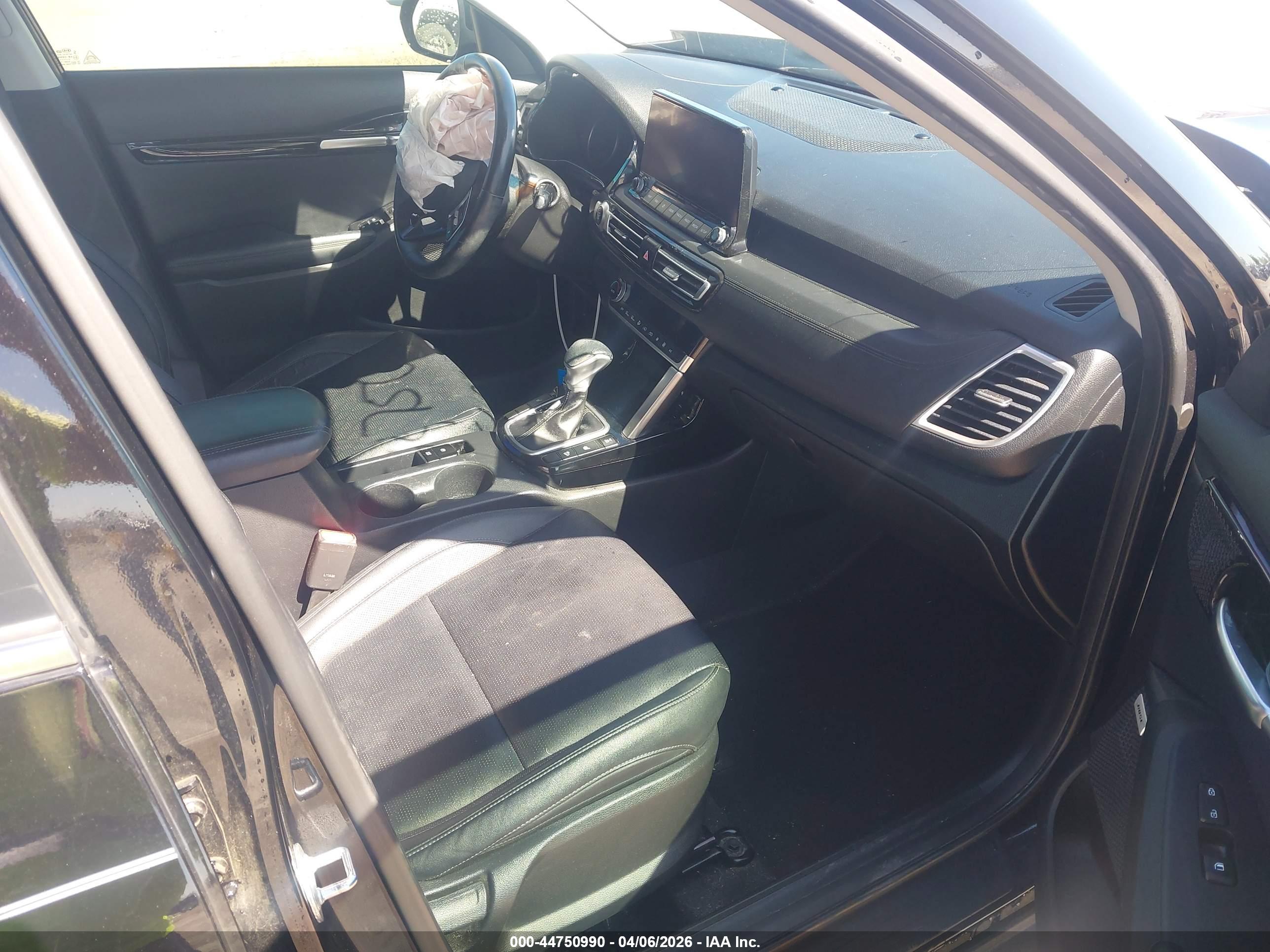 KIA SELTOS image 5