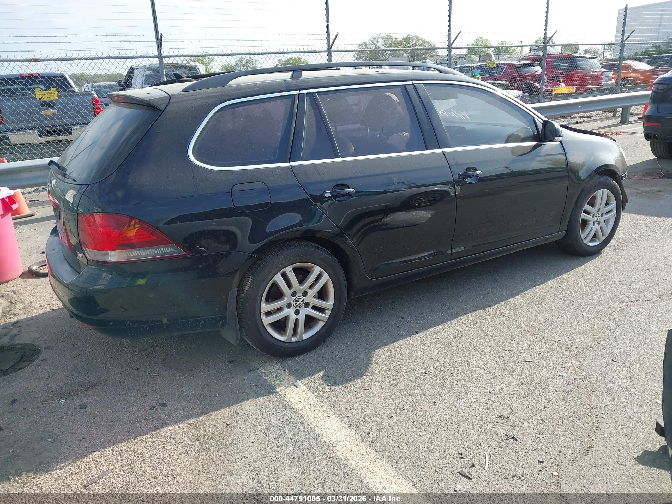 VOLKSWAGEN JETTA image 4