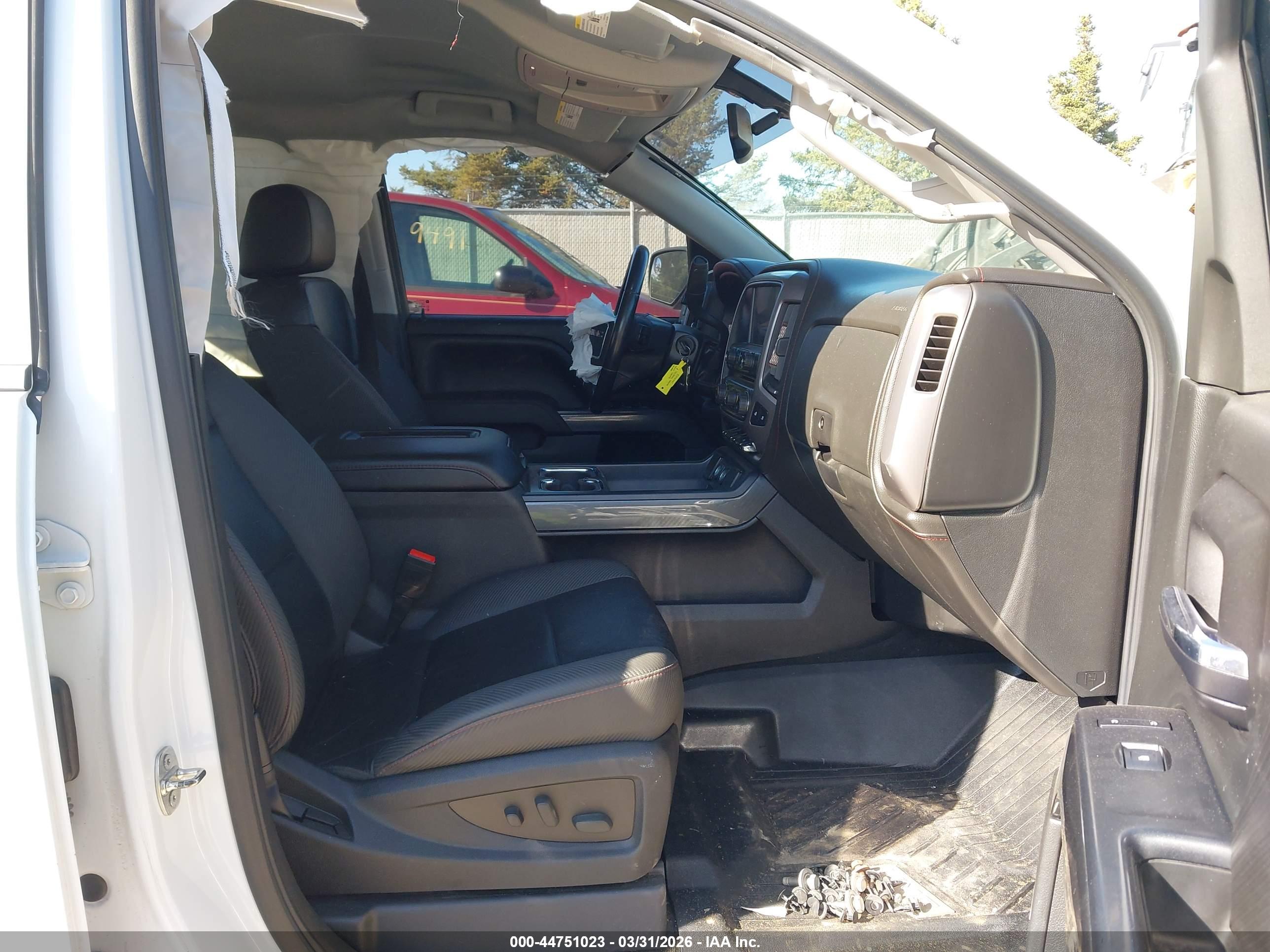 GMC SIERRA image 5