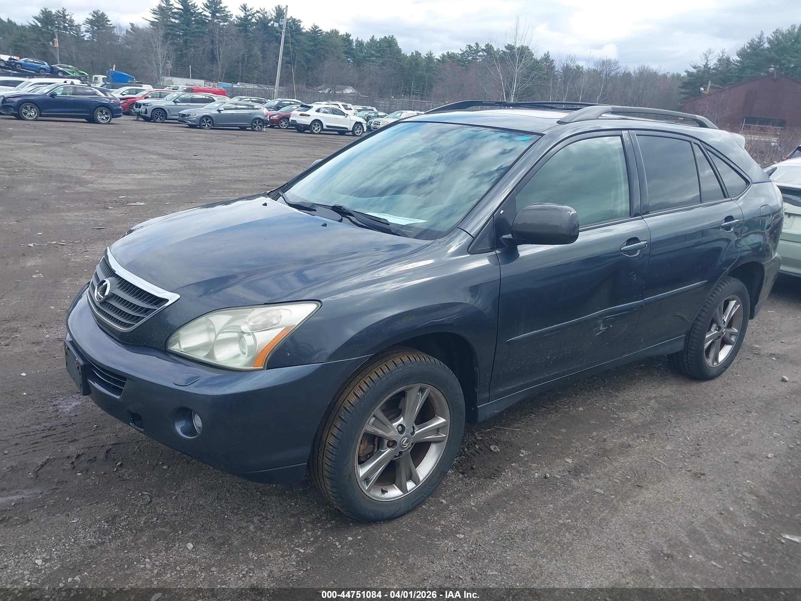 LEXUS RX image 2