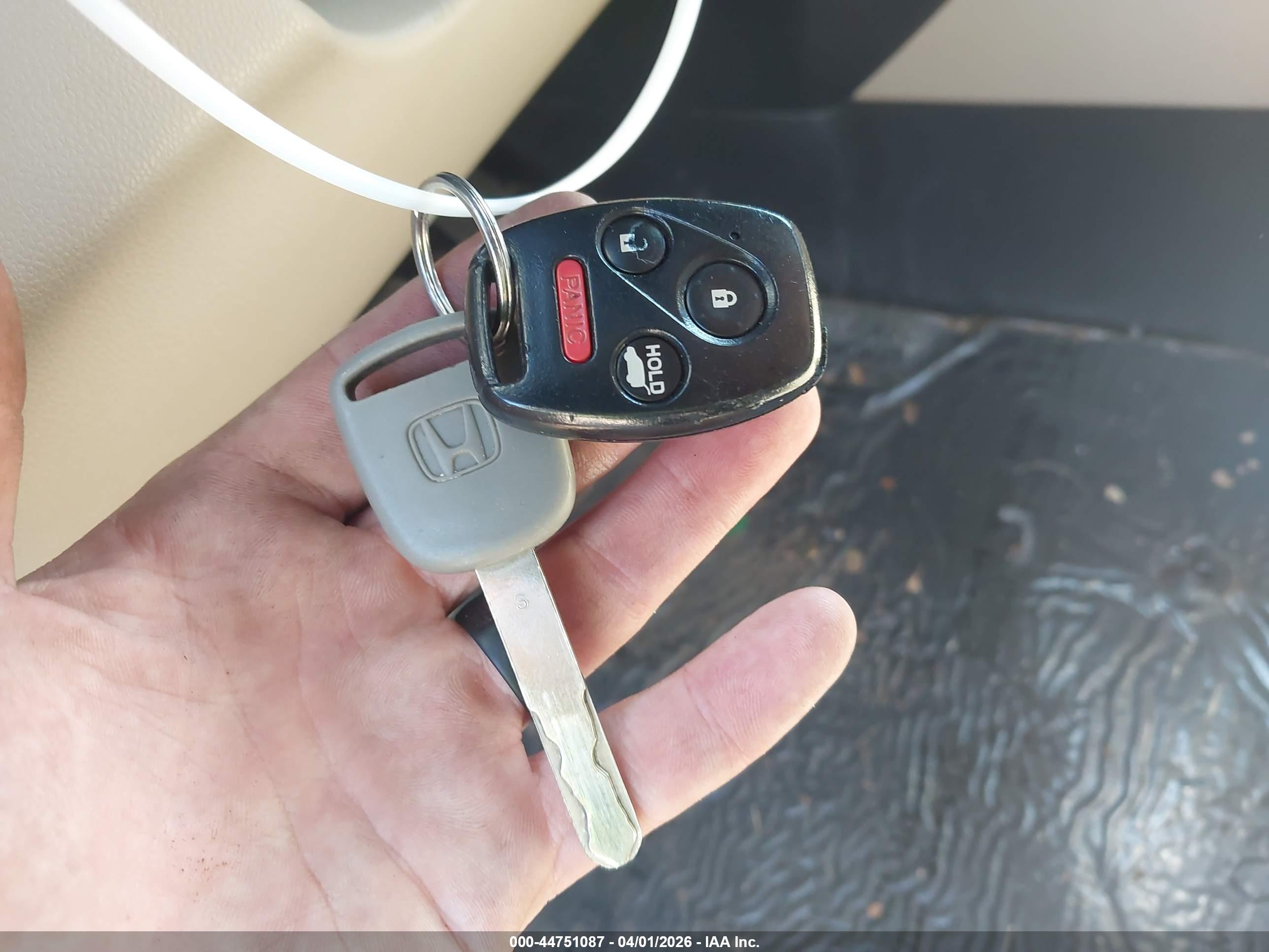 HONDA PILOT image 11