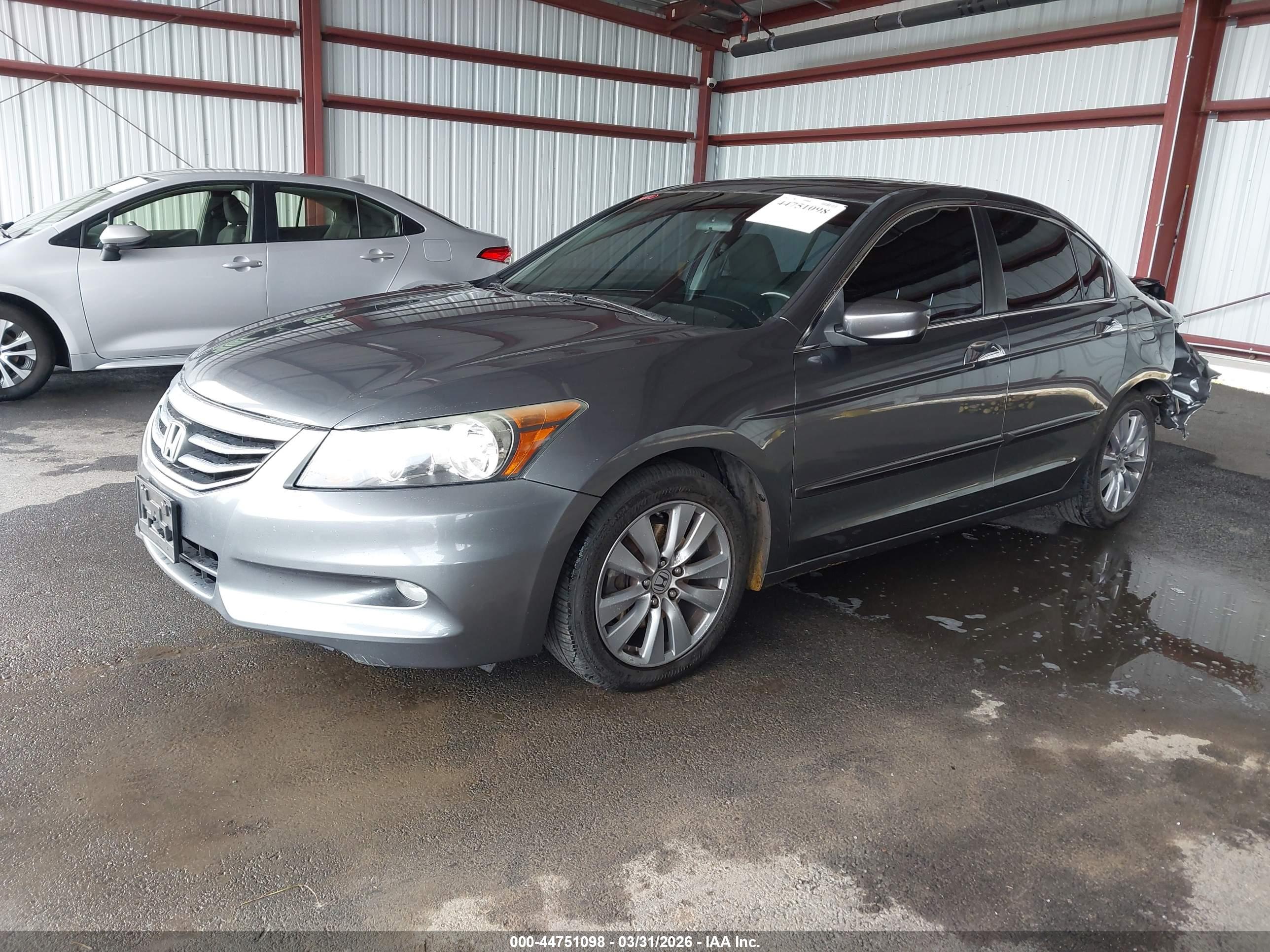 HONDA ACCORD image 2