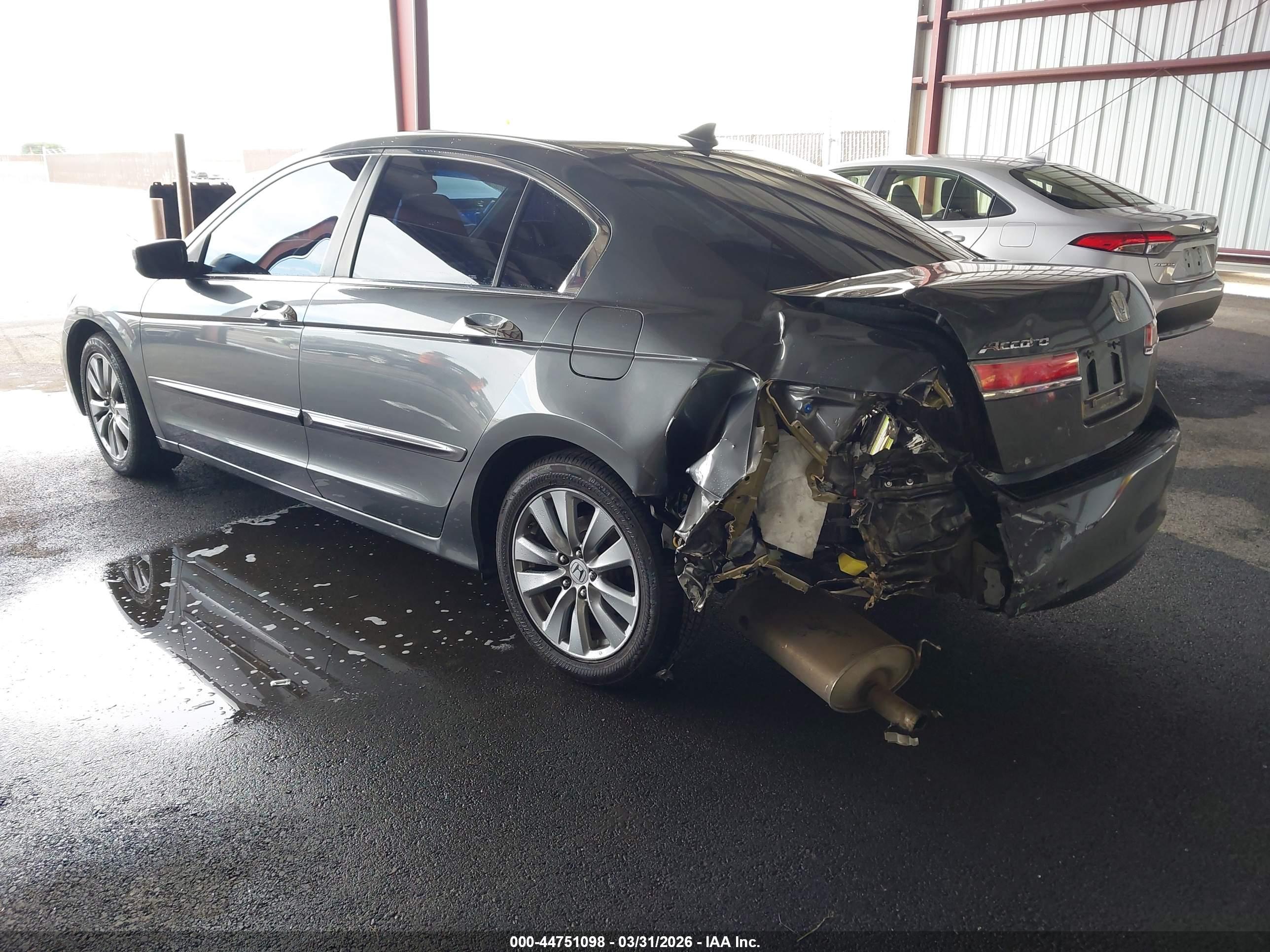 HONDA ACCORD image 3