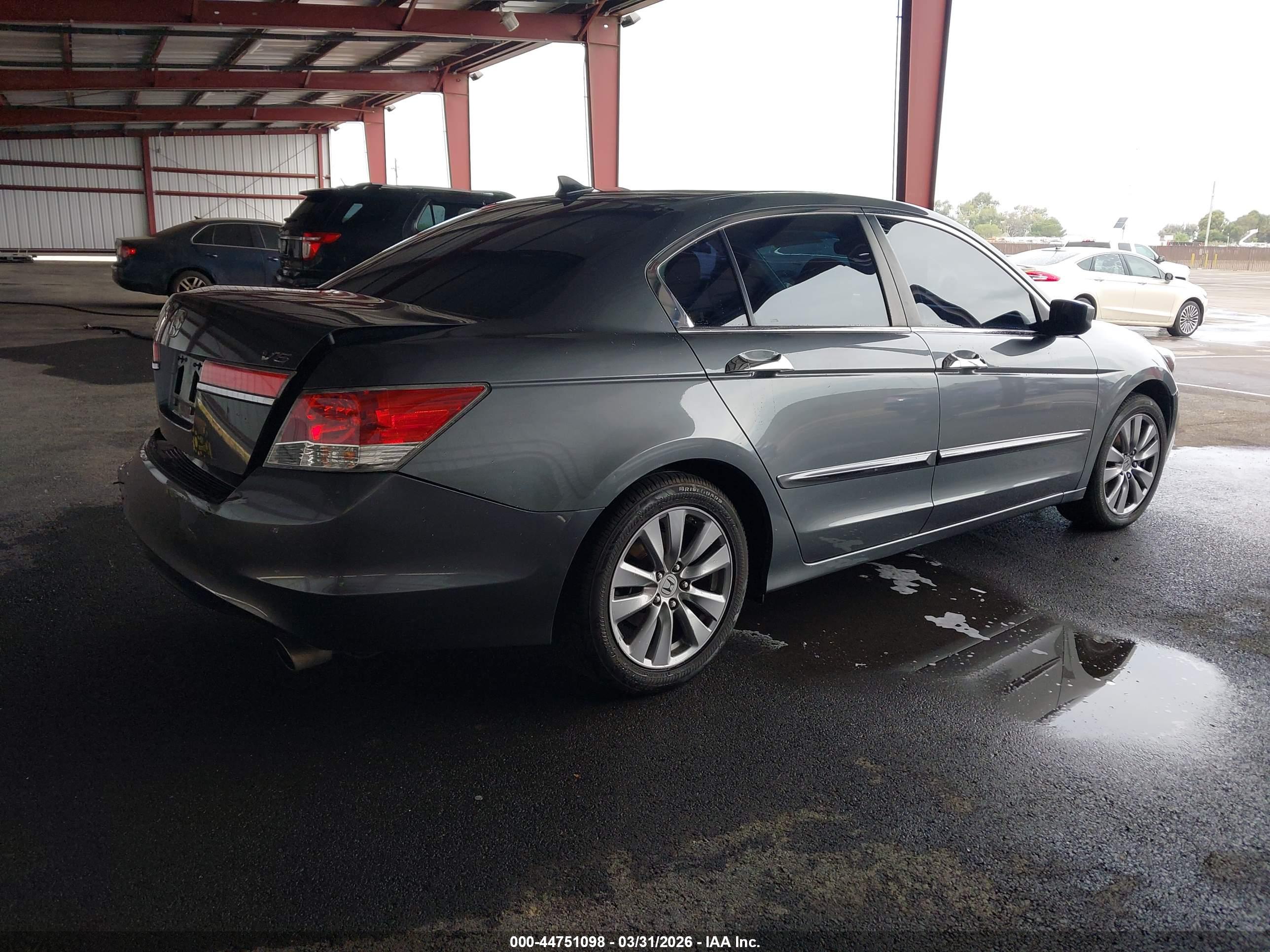 HONDA ACCORD image 4