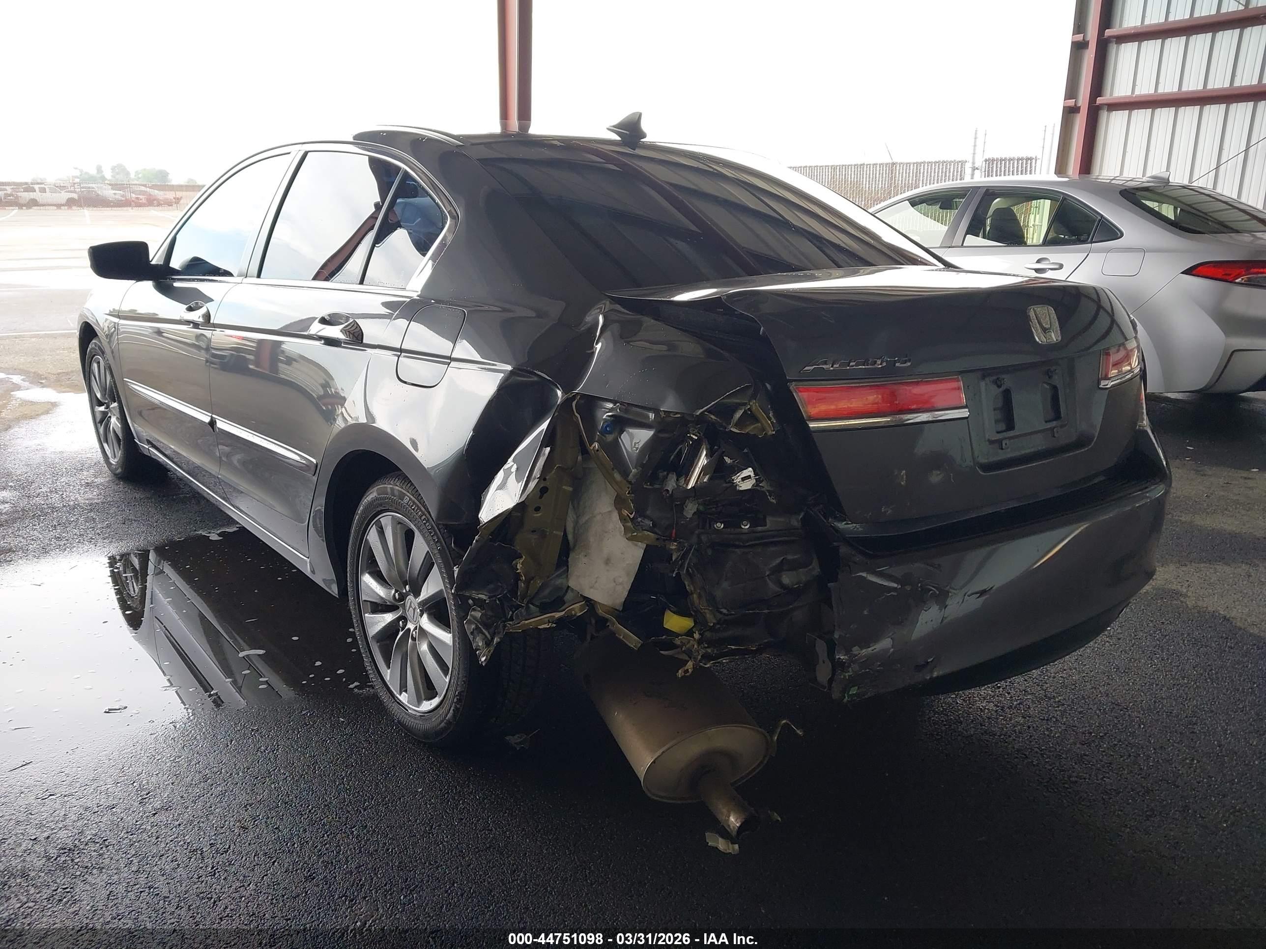 HONDA ACCORD image 6